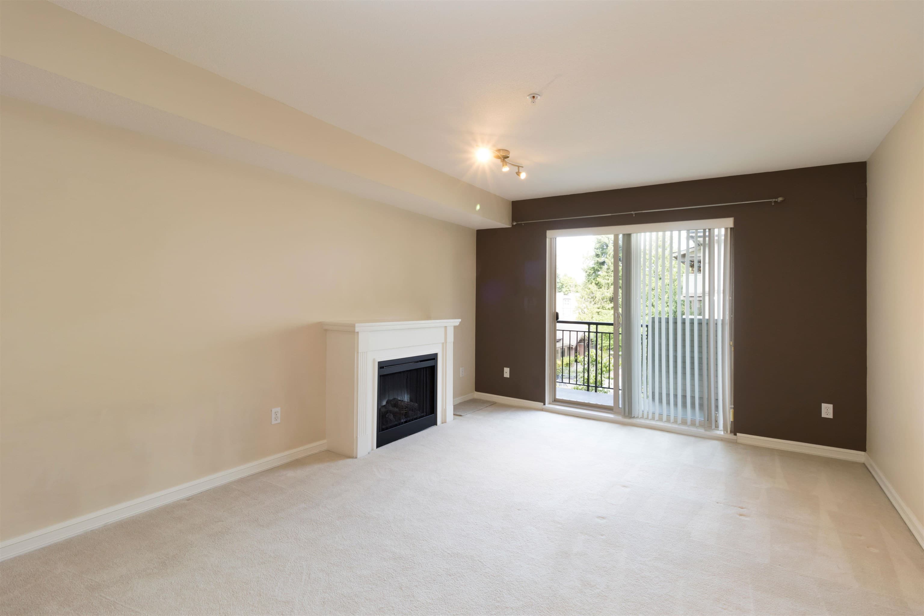 311 - 10088 148 Street, Surrey, V3R 3M9 — photo 5