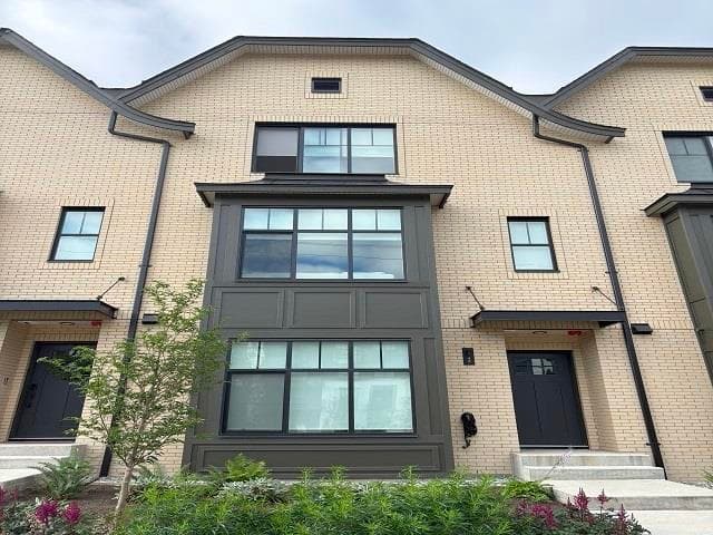 43 - 2350 165 Street, Surrey, V3Z 1J9 — photo 1