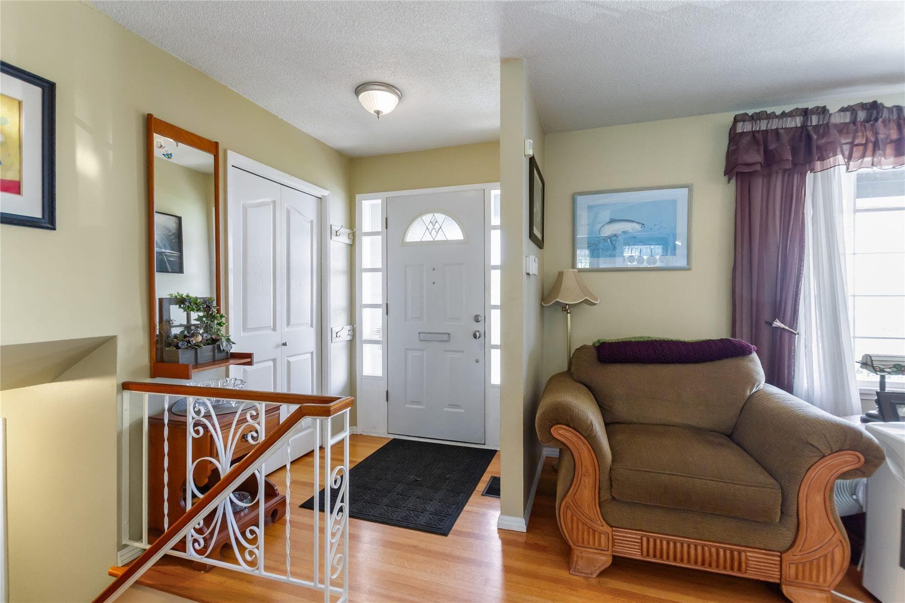 1571 Hammond Avenue, Coquitlam, V3K 2P7 — photo 3