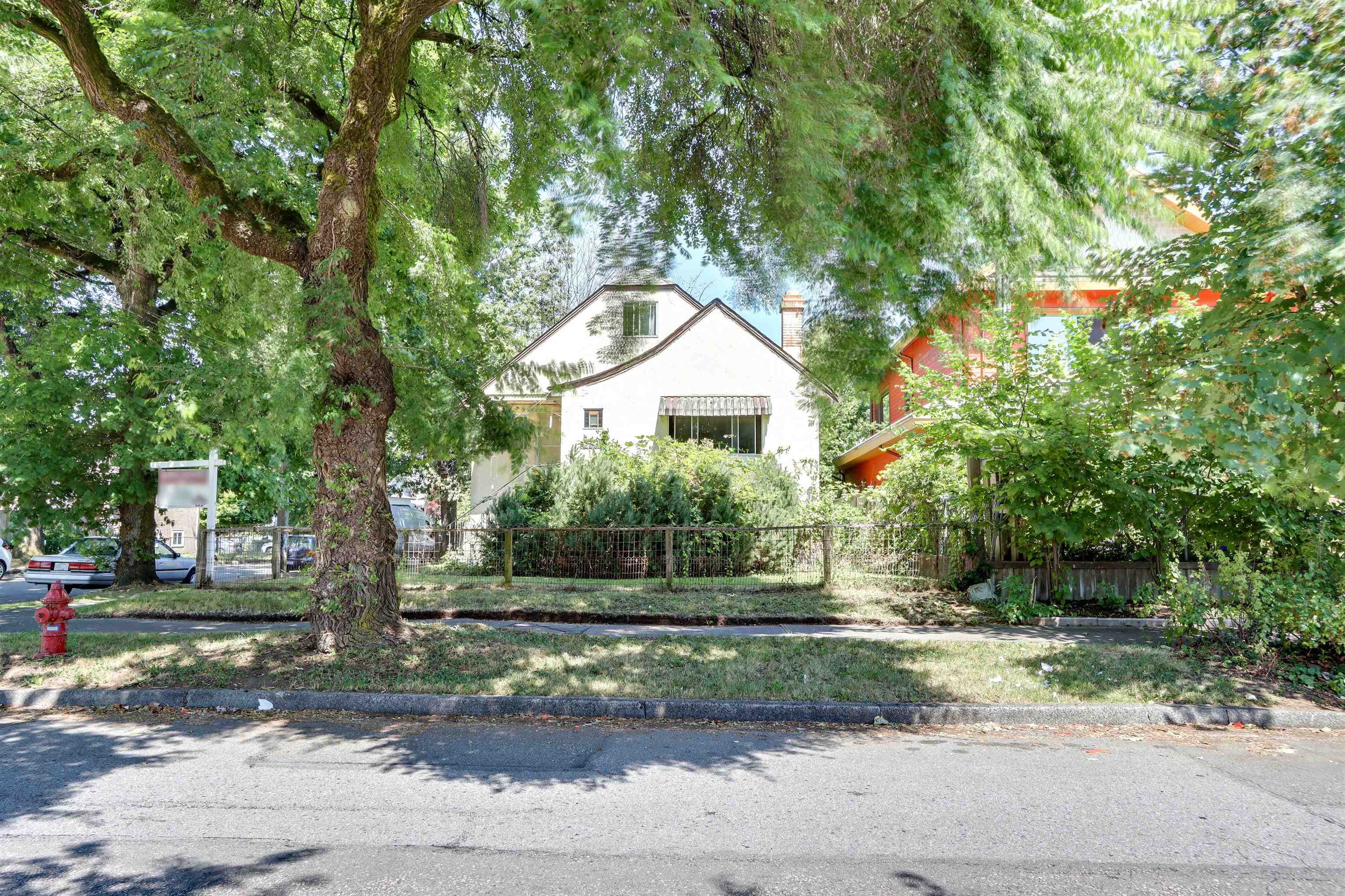 2305 Turner Street, Vancouver, V5L 2A6 — photo 4