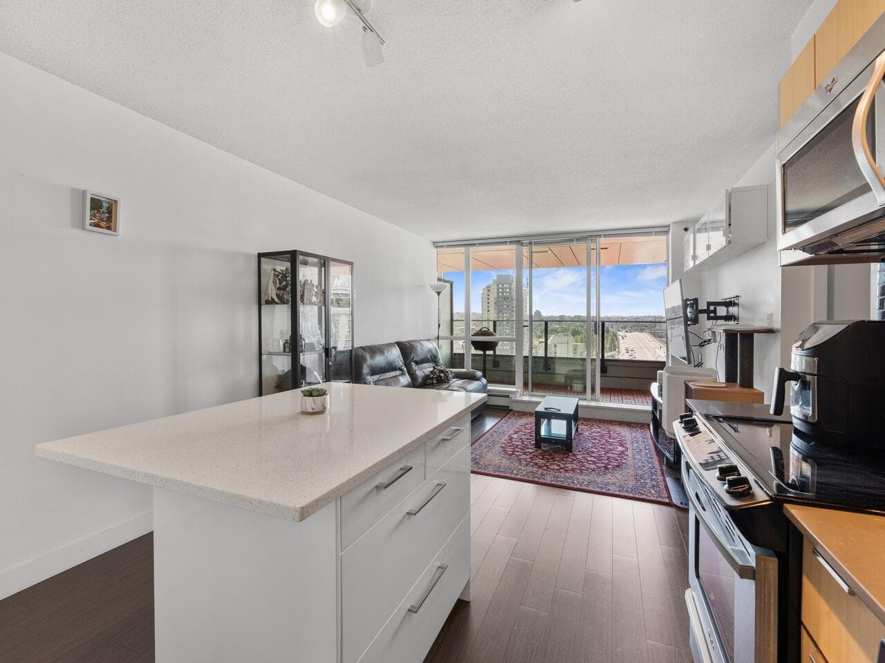 1212 - 1325 Rolston Street, Vancouver, V6B 0M2 — photo 5