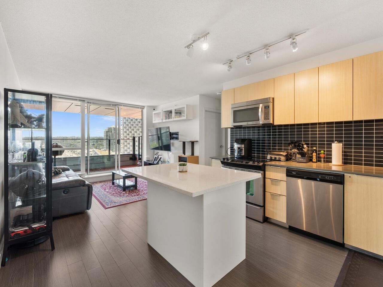 1212 - 1325 Rolston Street, Vancouver, V6B 0M2 — photo 4