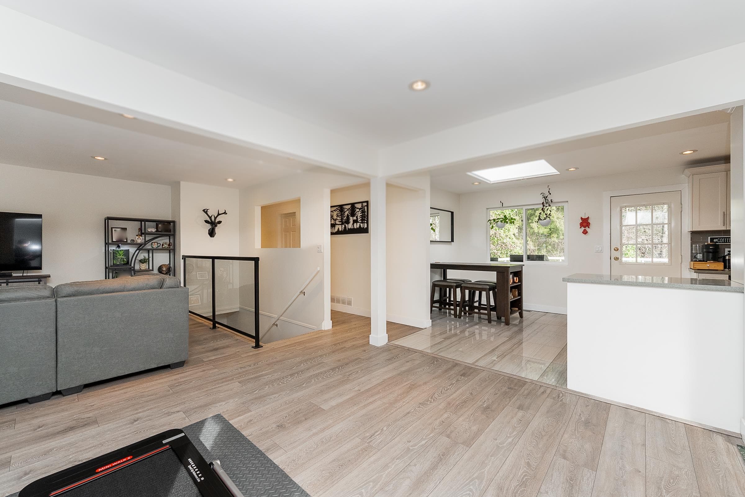 3668 Kennedy Street, Port Coquitlam, V3B 4Z1 — photo 5