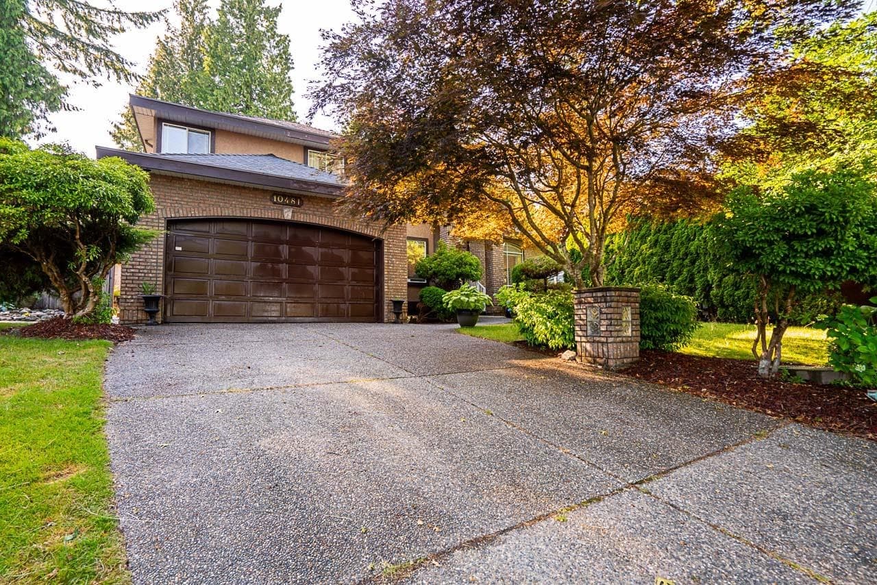 10481 Willow Grove, Surrey