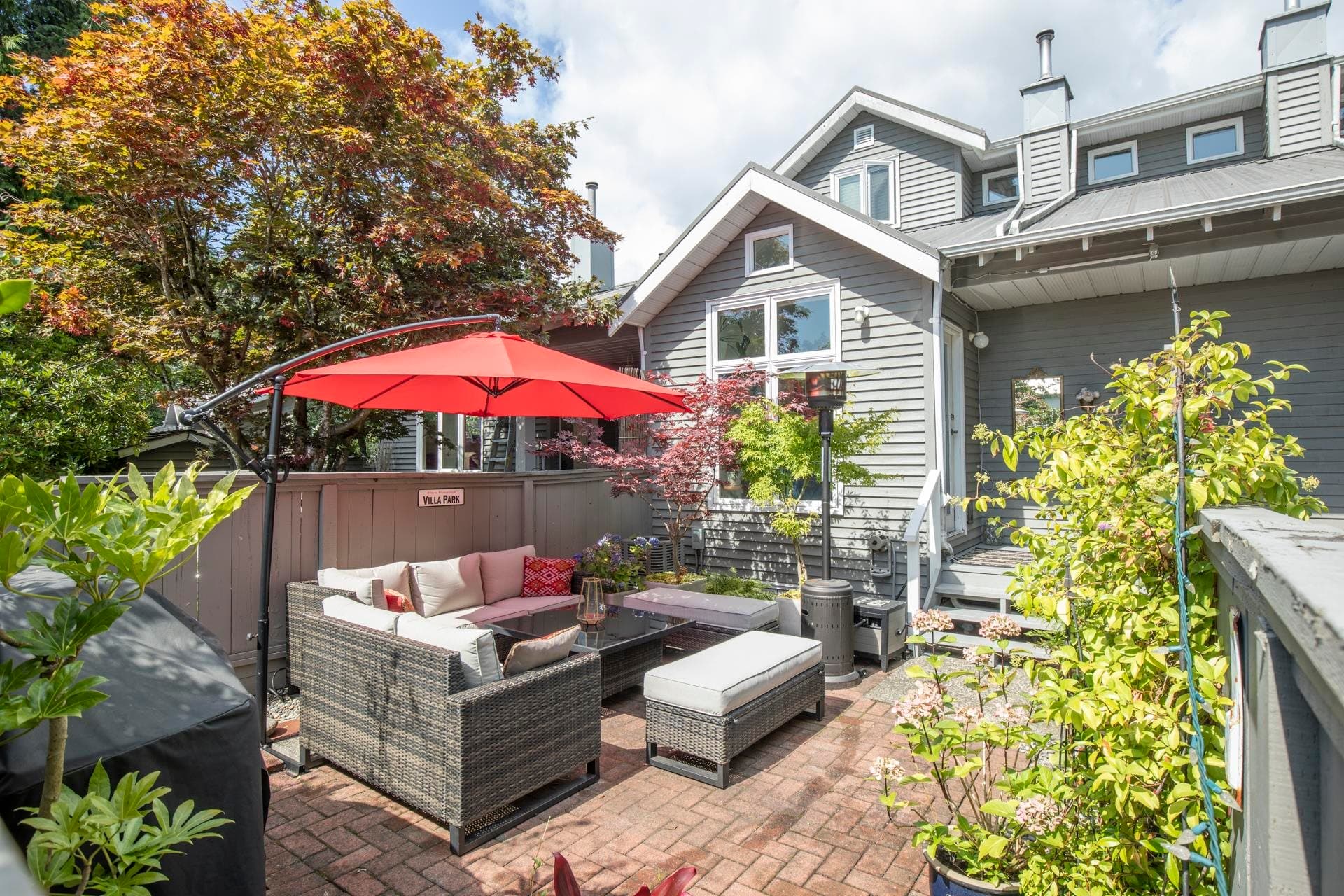 1585 Bowser Avenue, North Vancouver