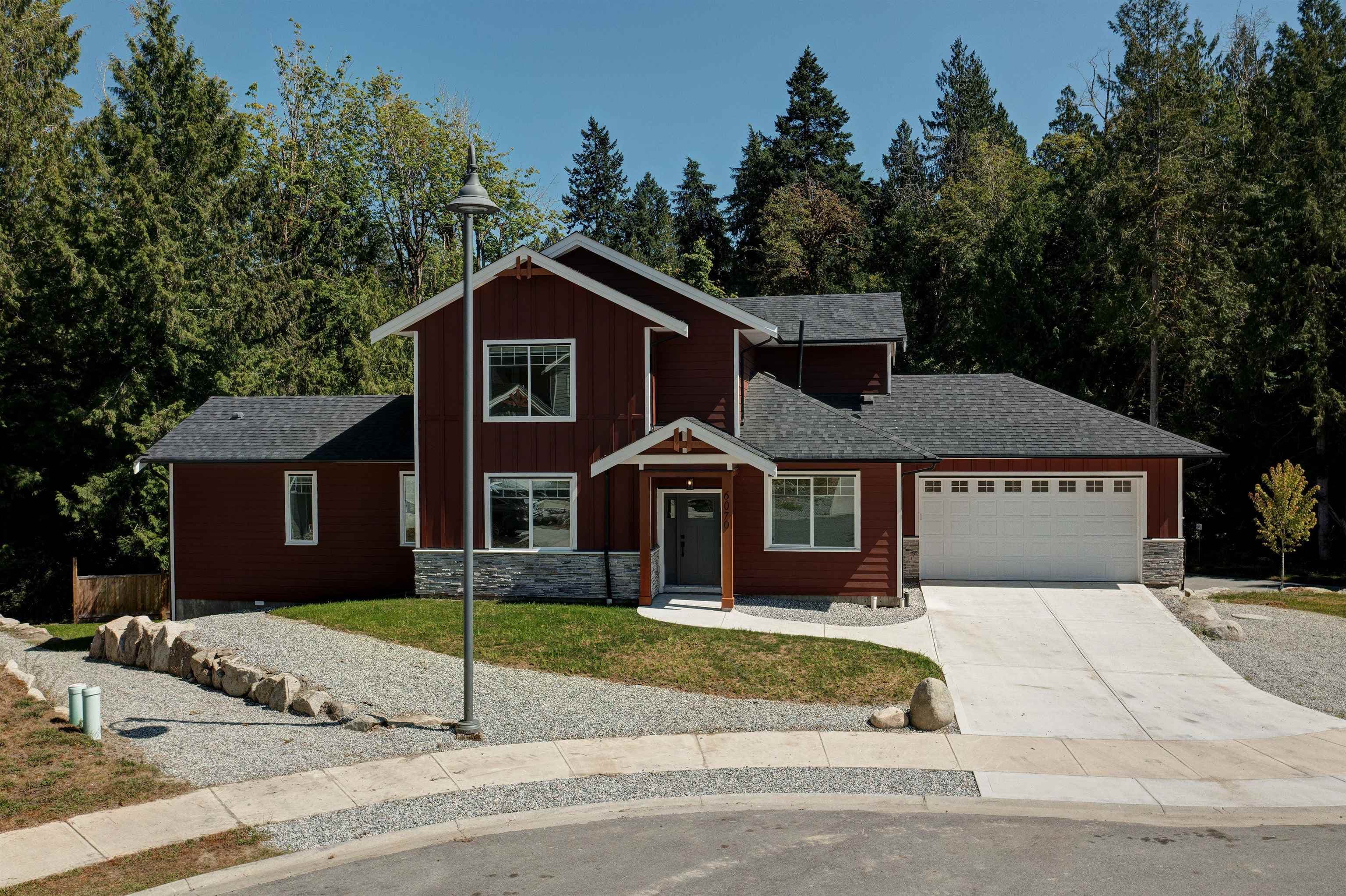 6072 Heartwood Place, Sechelt