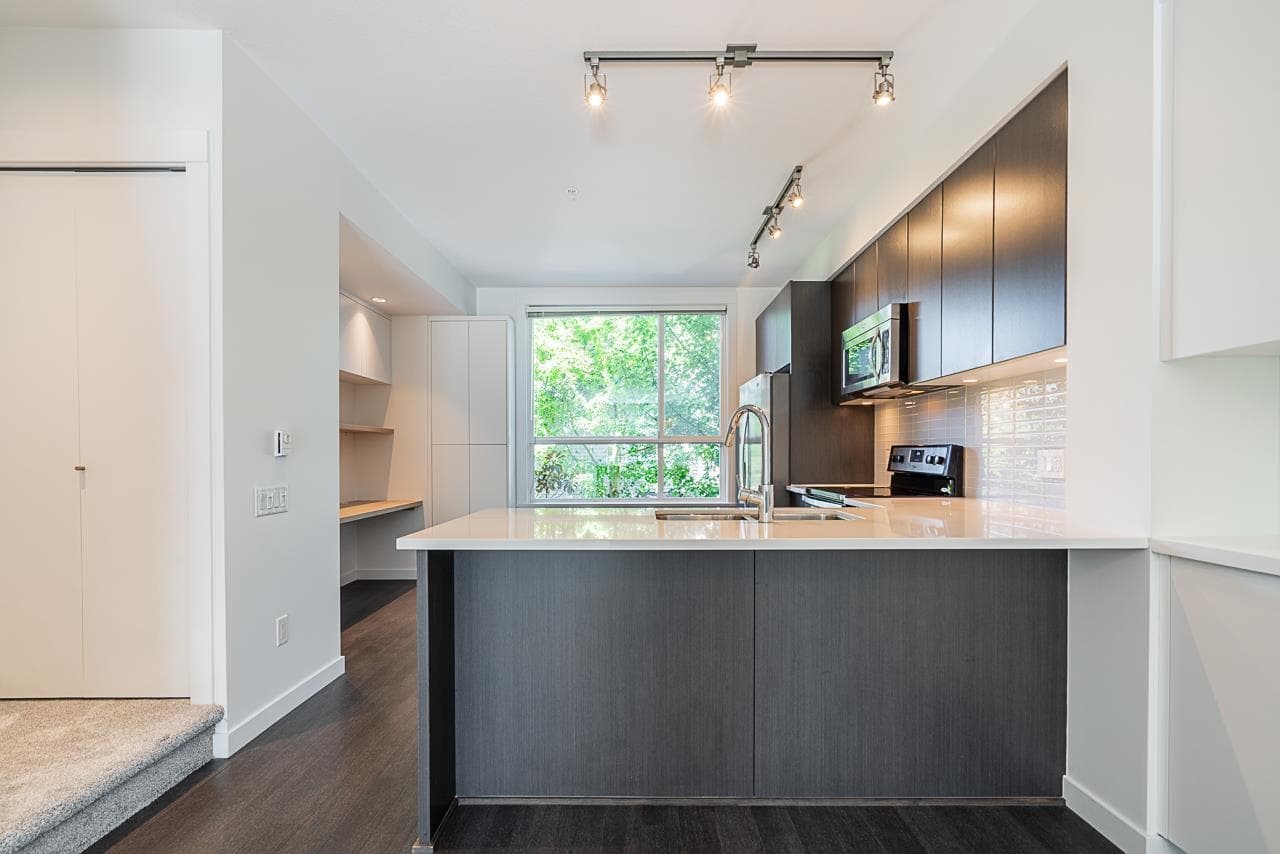 23 - 2332 Ranger Lane, Port Coquitlam, V3B 0J4 — photo 4