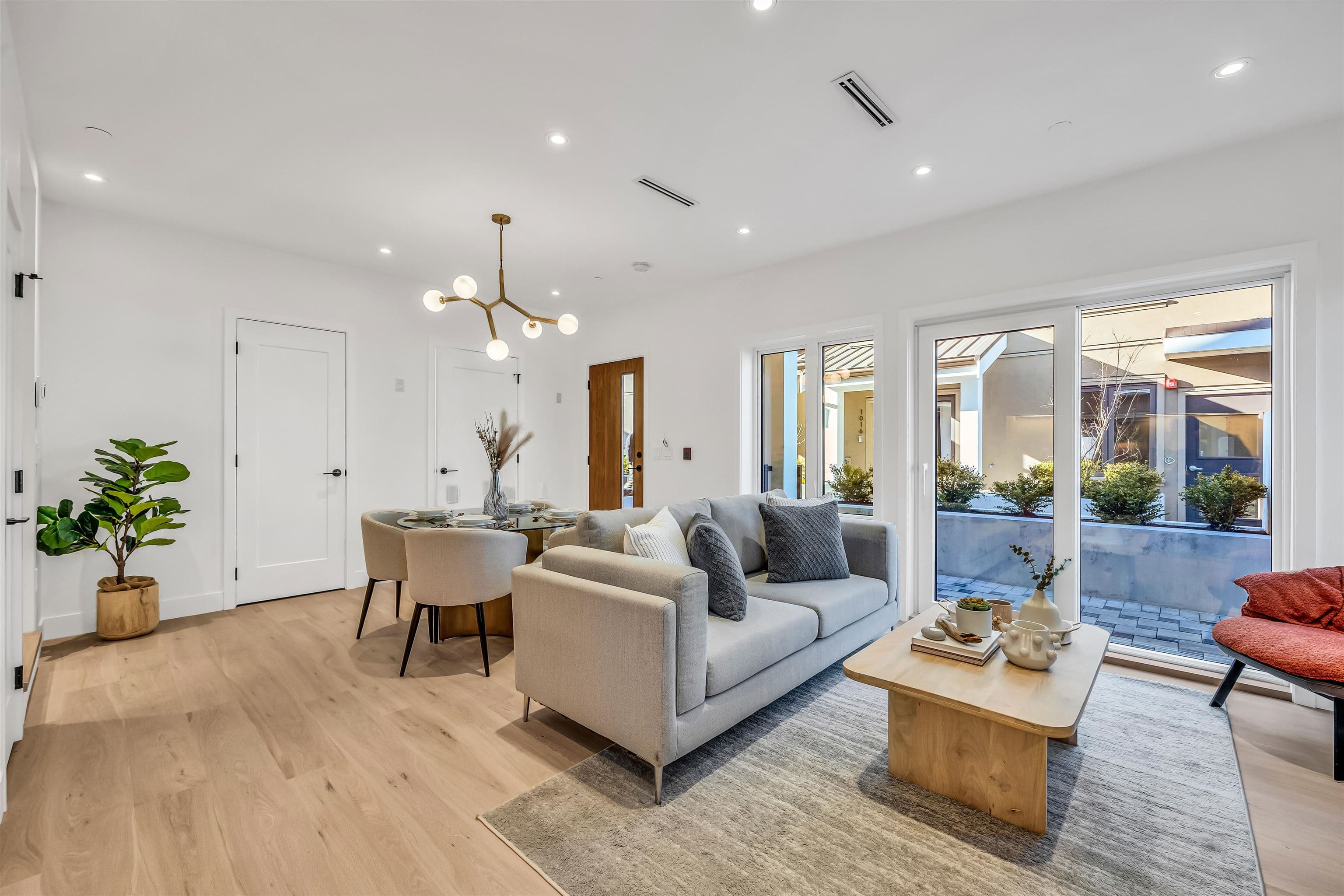 1010 W 52nd Avenue, Vancouver, V6P 1H5 — photo 4