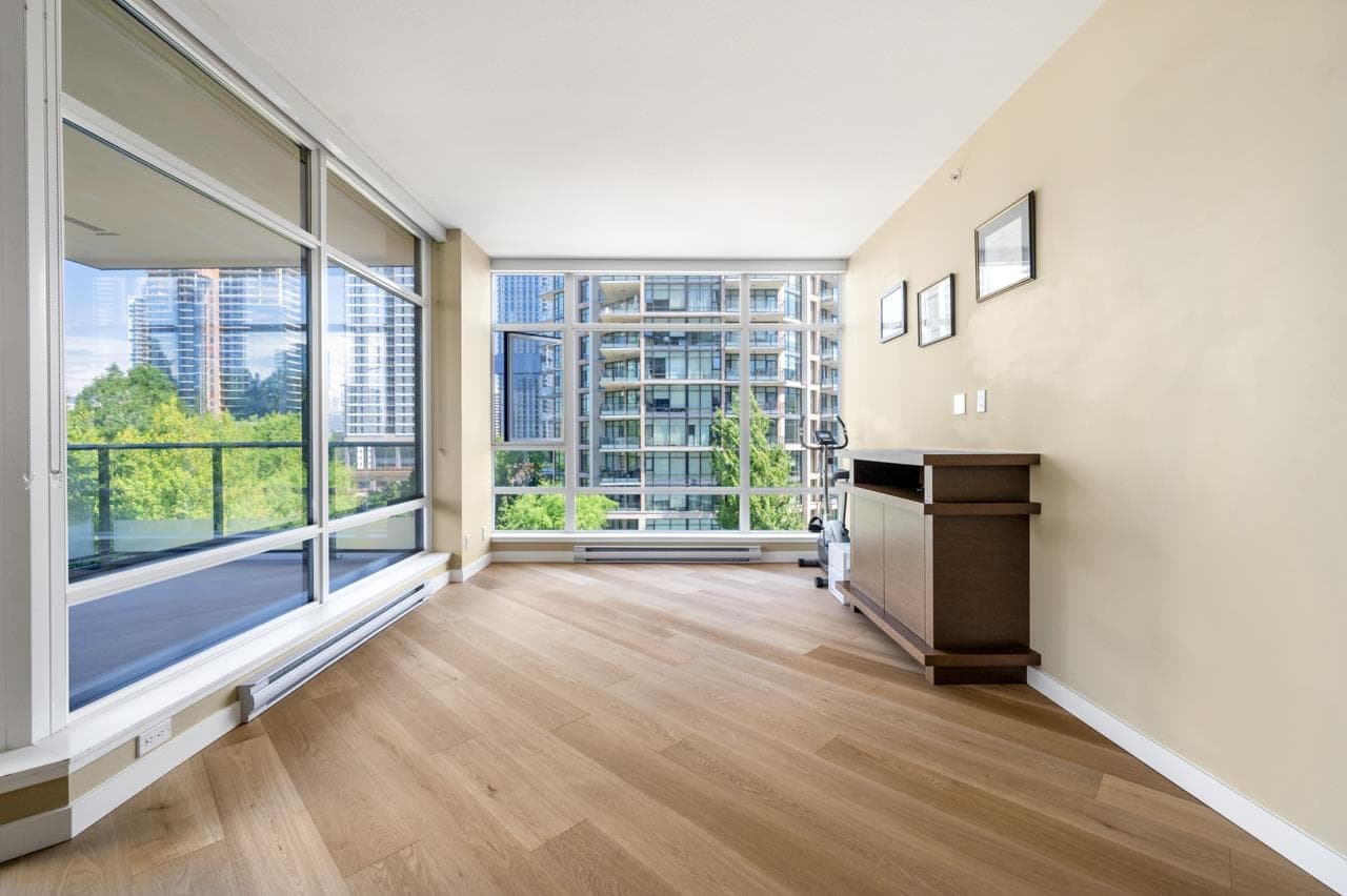 501 - 6188 Wilson Avenue, Burnaby, V5H 0A5 — photo 5