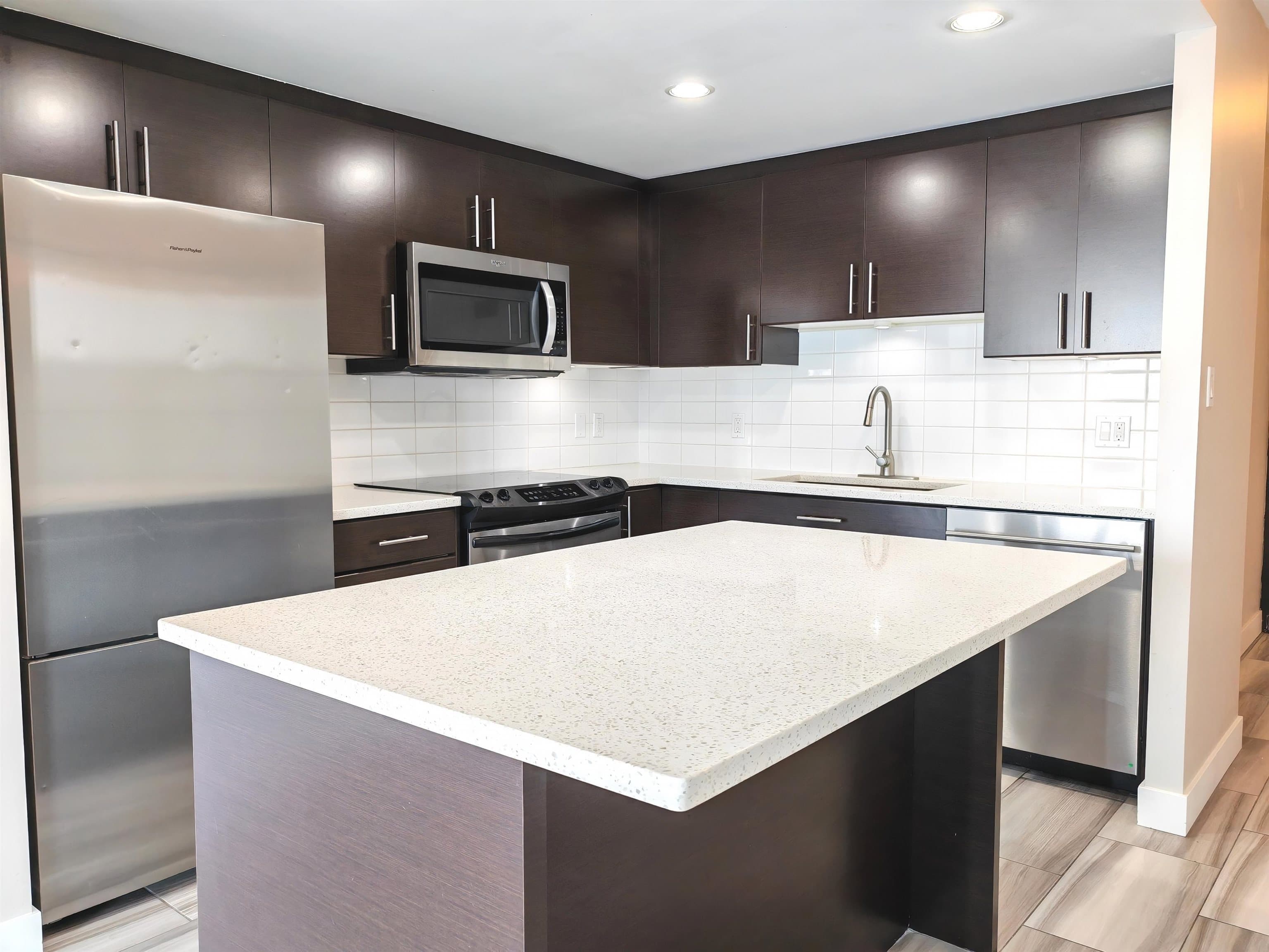 1704 - 555 Delestre Avenue, Coquitlam, V3K 0A9 — photo 3