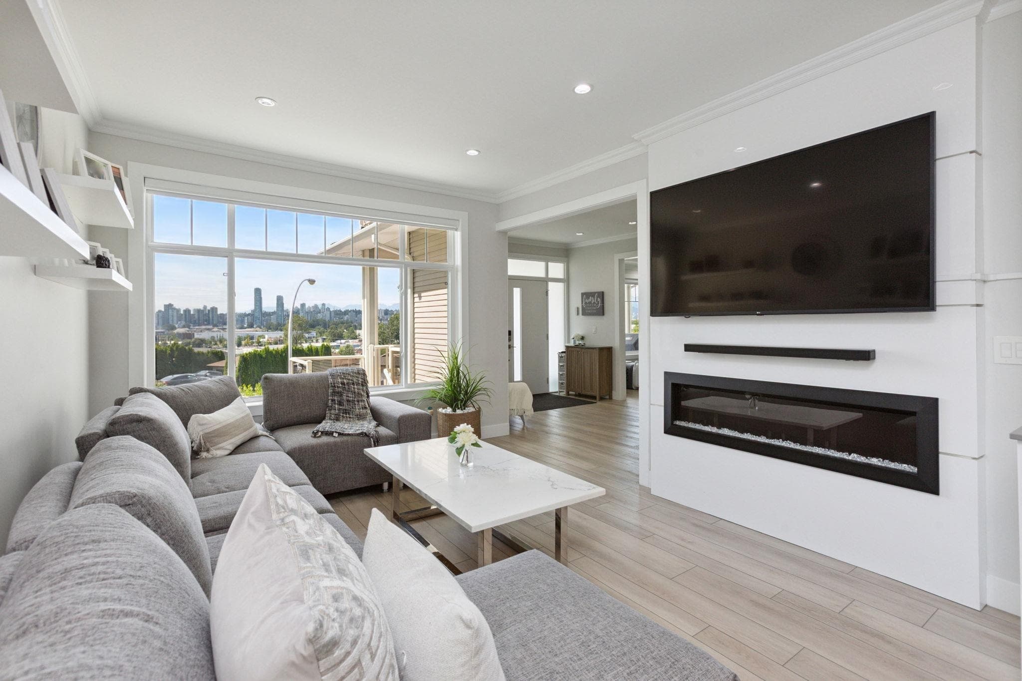 12182 101b Avenue, Surrey, V3V 7X6 — photo 2