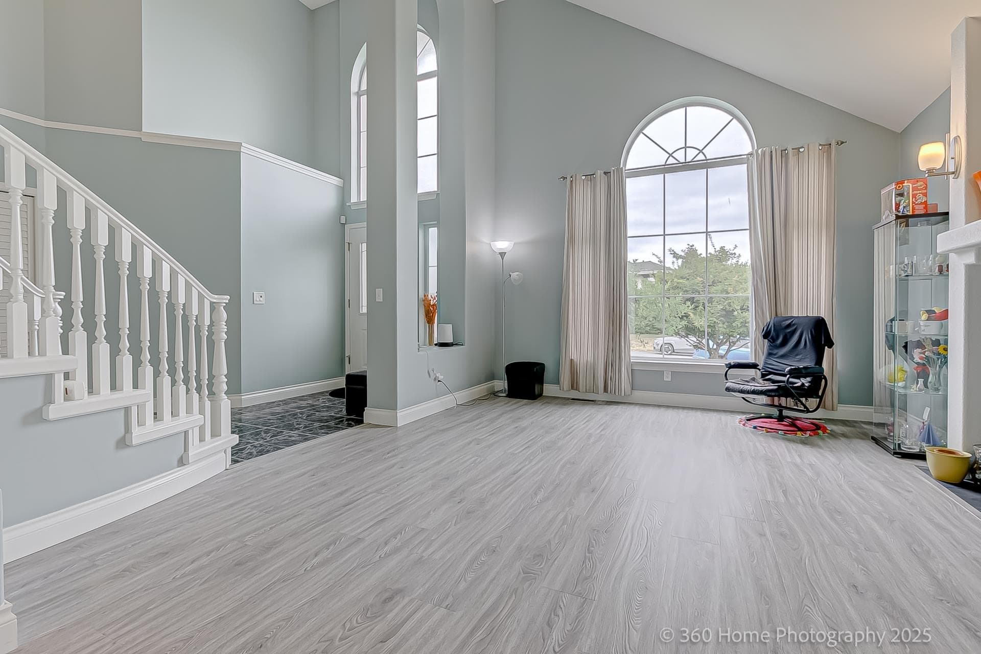 19088 63b Avenue, Surrey, V3S 8G5 — photo 2