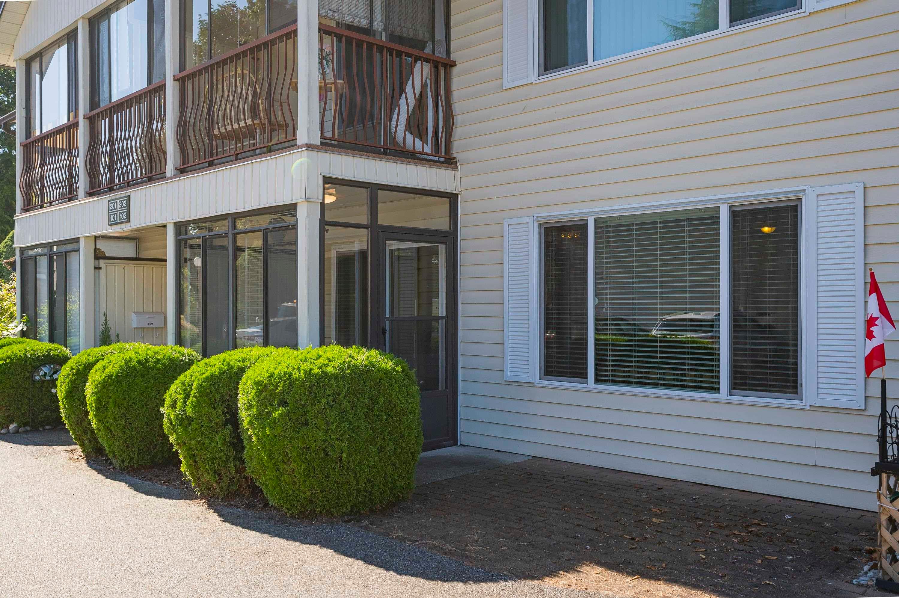 102 - 2853 Bourquin Crescent, Abbotsford, V2S 6H6 — photo 5