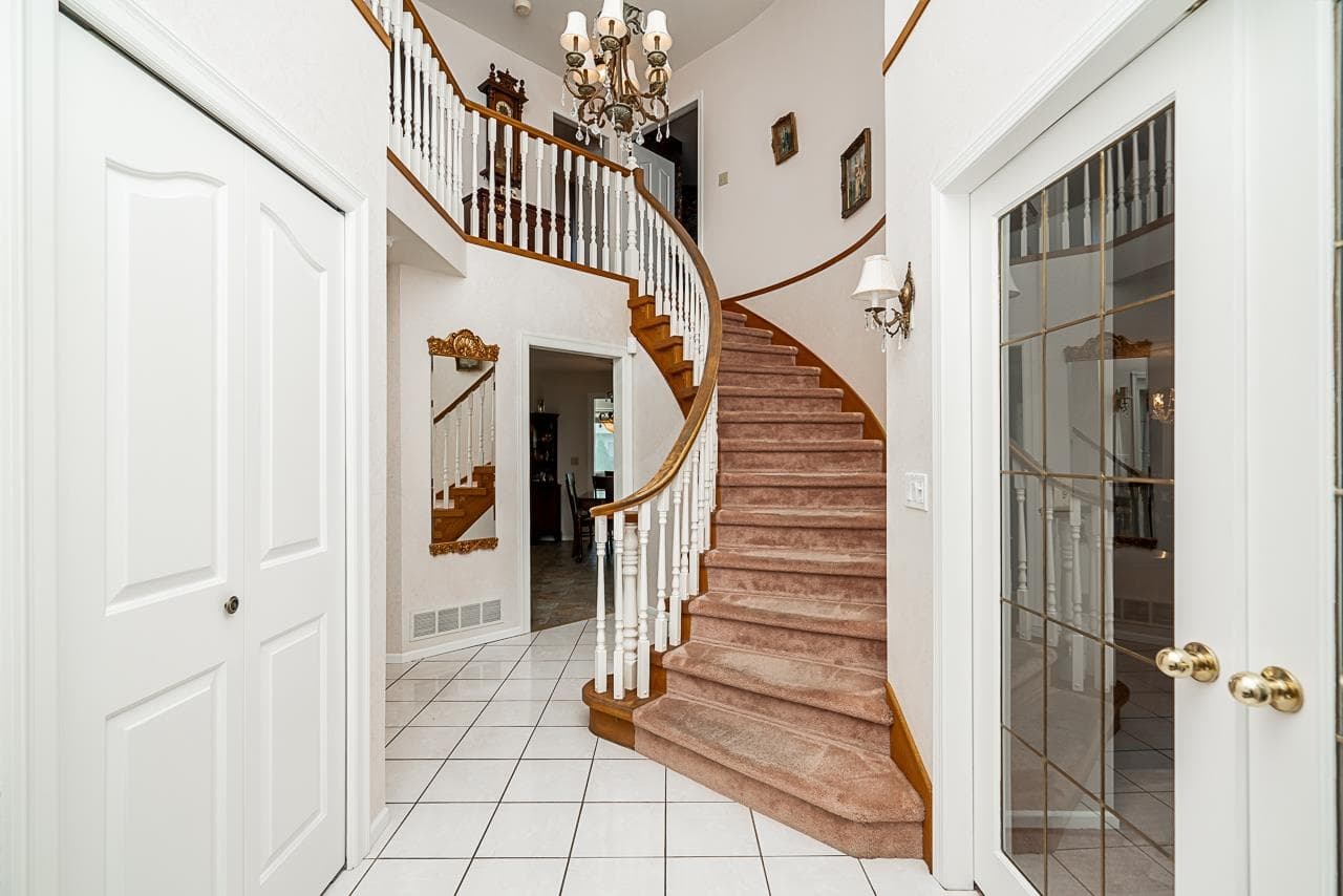 6279 187 Street, Surrey, V3S 7N8 — photo 3