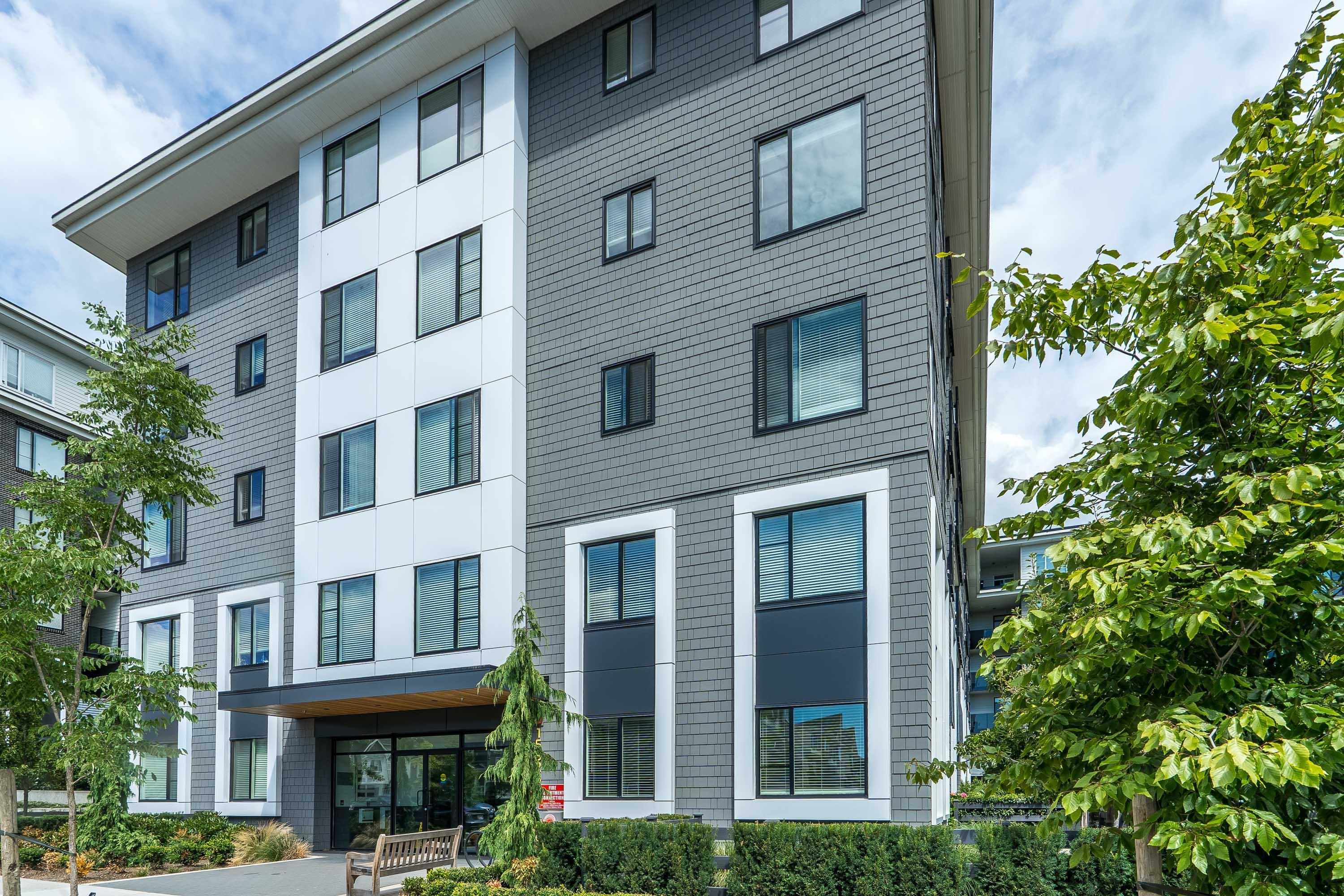 620 - 15825 85 Avenue, Surrey, V4N 6W9 — photo 2
