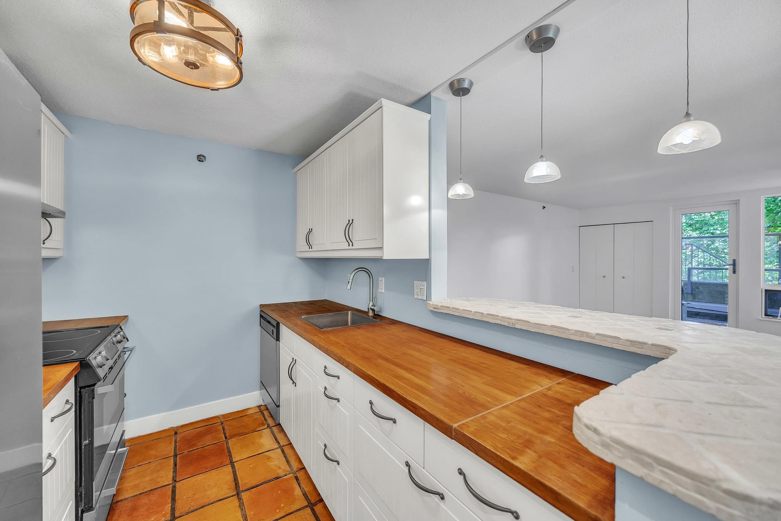 28 - 1345 W 4th Avenue, Vancouver, V6H 3Y8 — photo 4
