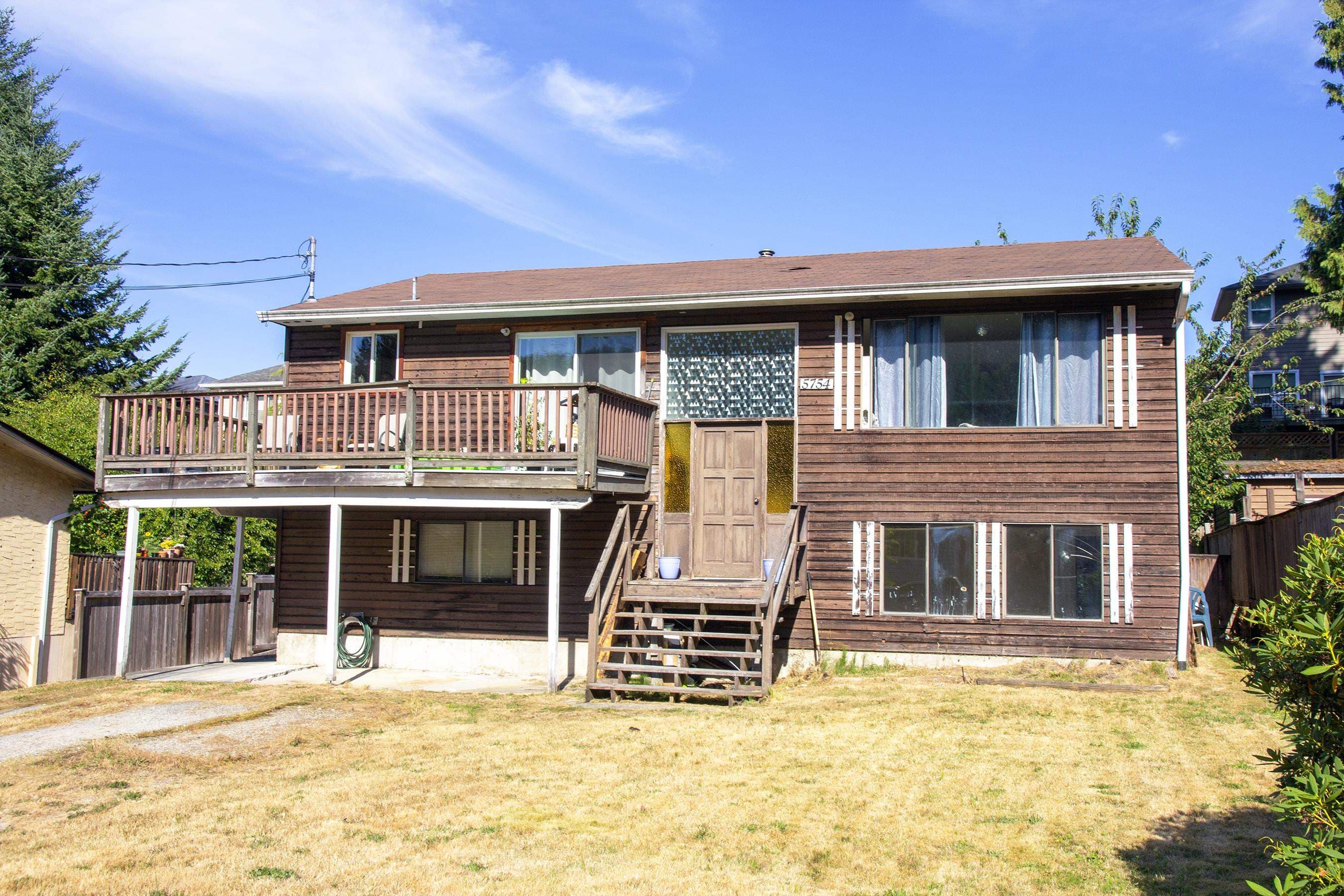5754 Binnacle Avenue, Sechelt