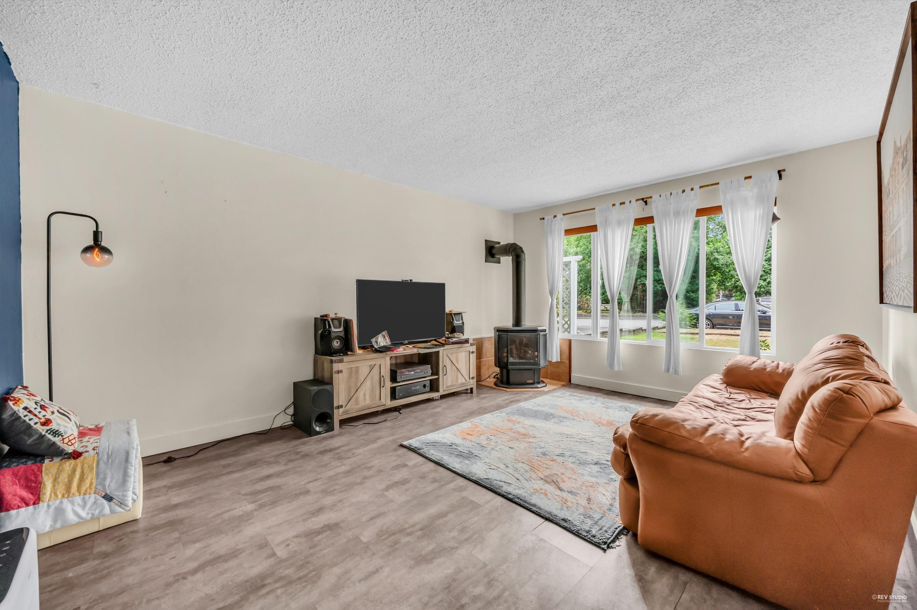 1095 Spruce Avenue, Port Coquitlam, V3B 5T9 — photo 5