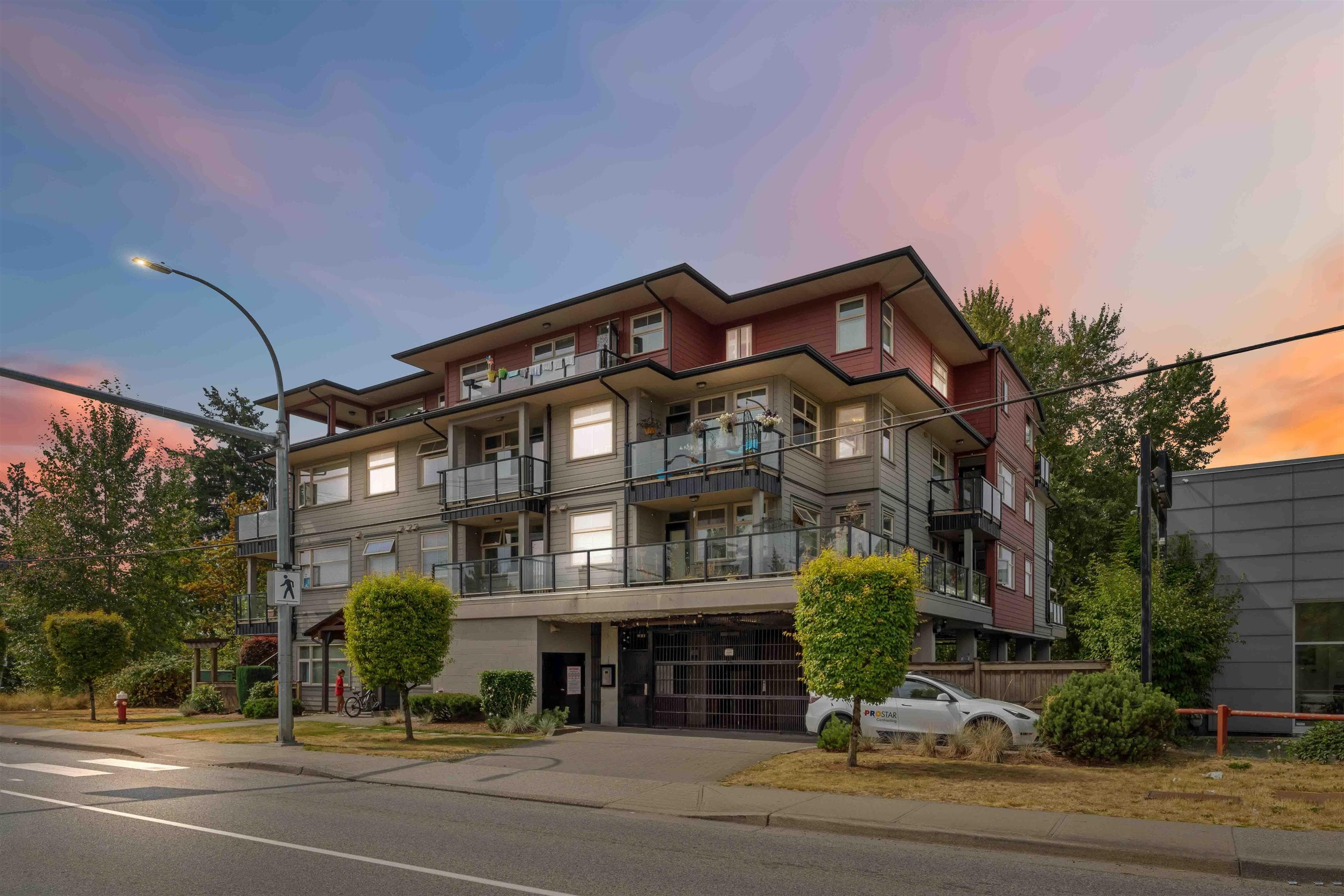 306 - 22858 Lougheed Highway, Maple Ridge, V2X 2V6 — photo 2