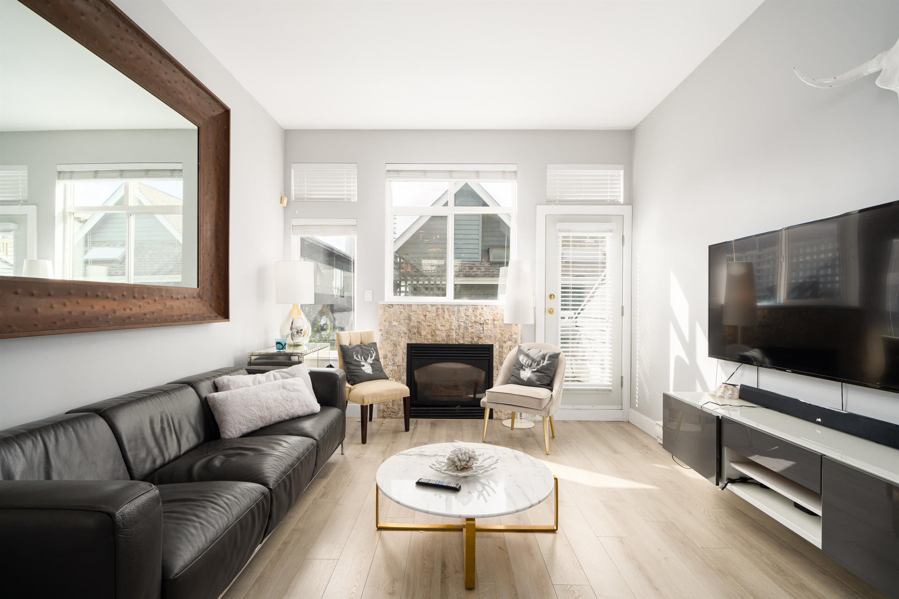 D - 136 W 4th Street, North Vancouver, V7M 1H5 — photo 4