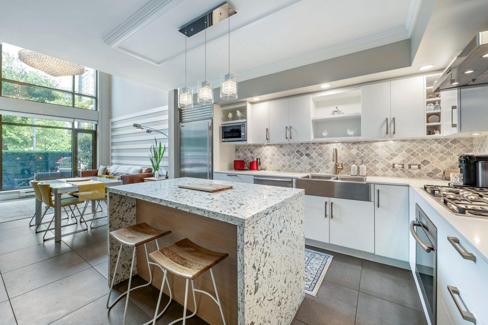 101 - 1168 Richards Street, Vancouver