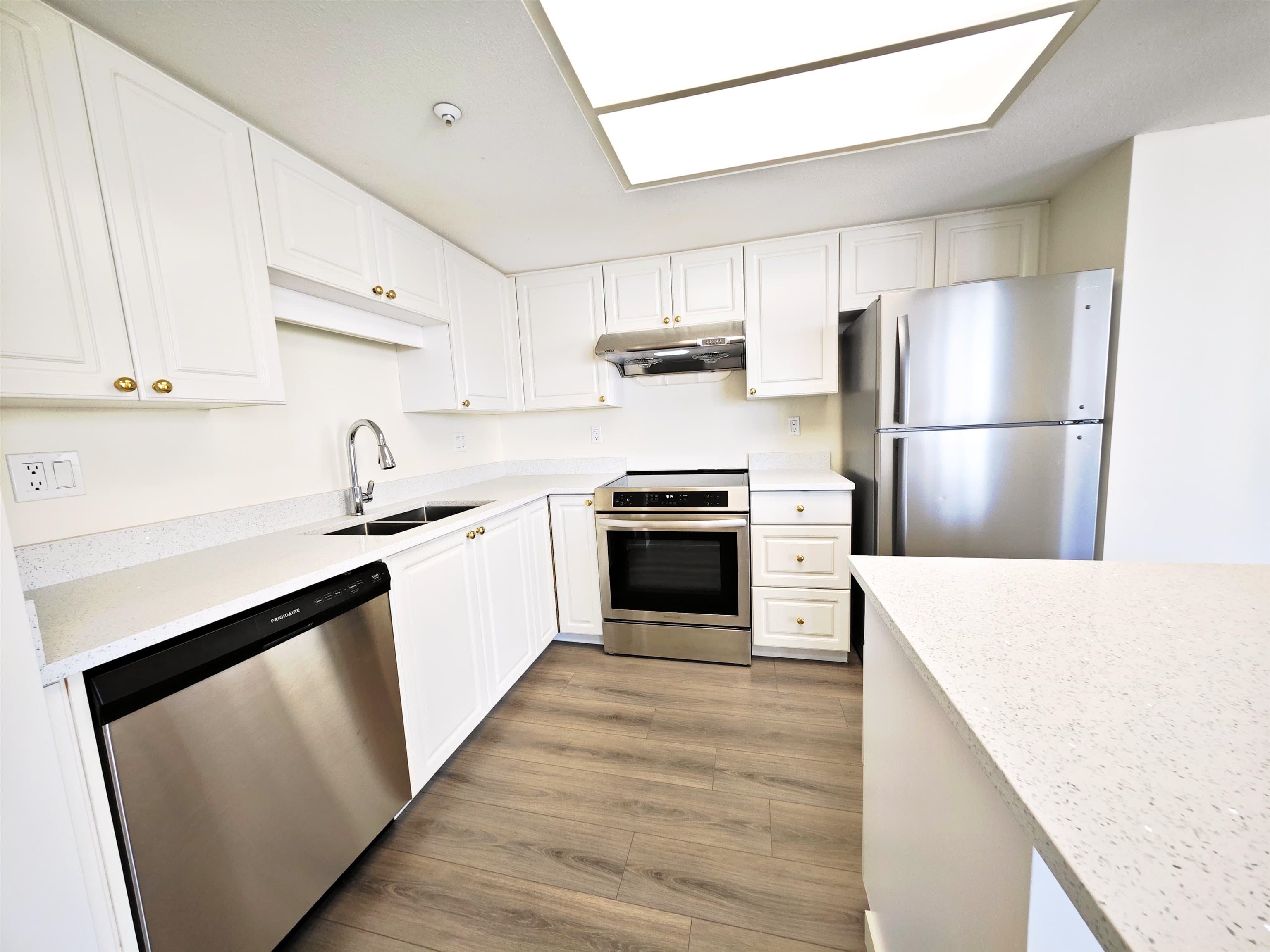 1603 - 719 Princess Street, New Westminster, V3M 6T9 — photo 5