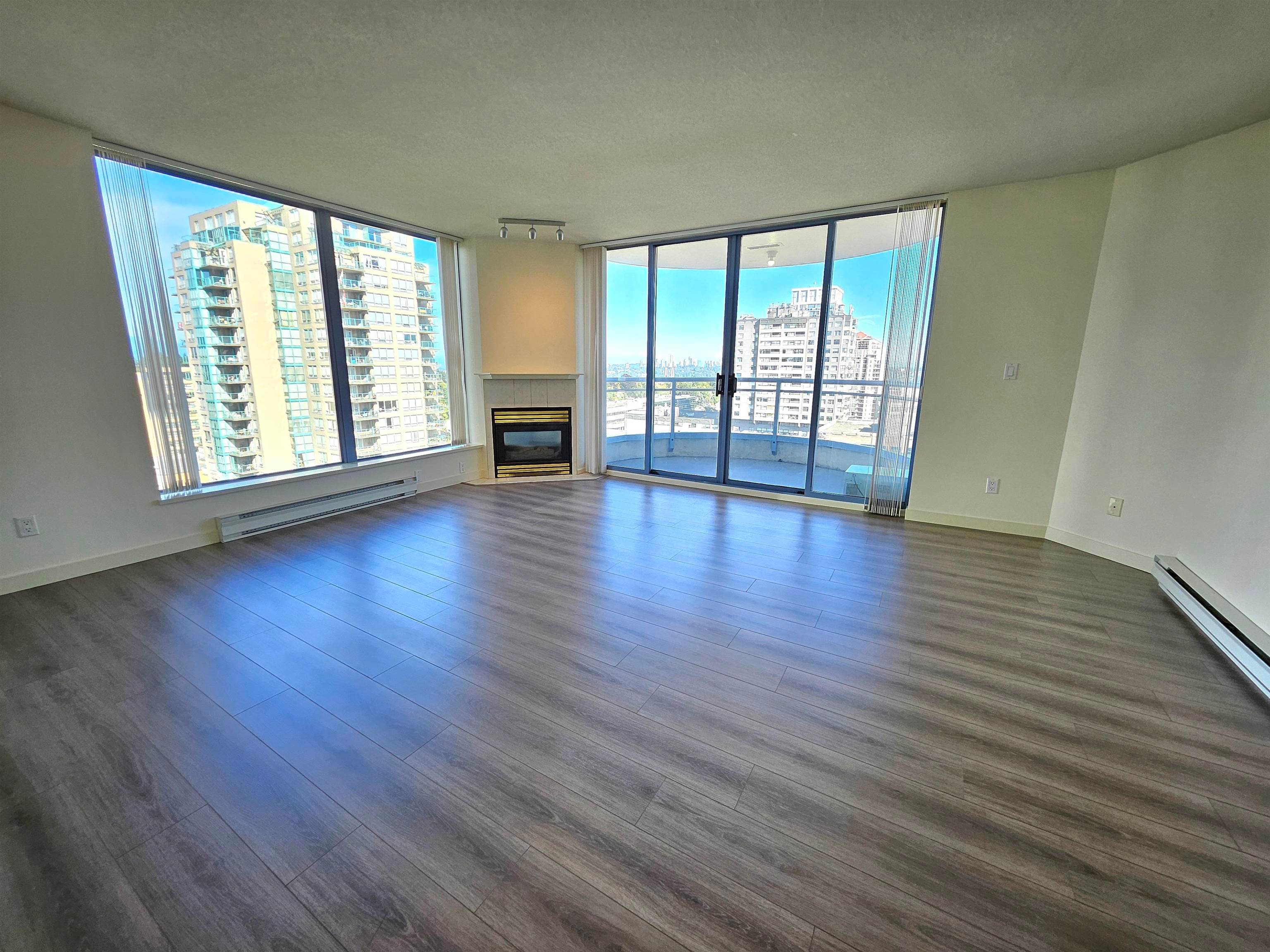 1603 - 719 Princess Street, New Westminster, V3M 6T9 — photo 4