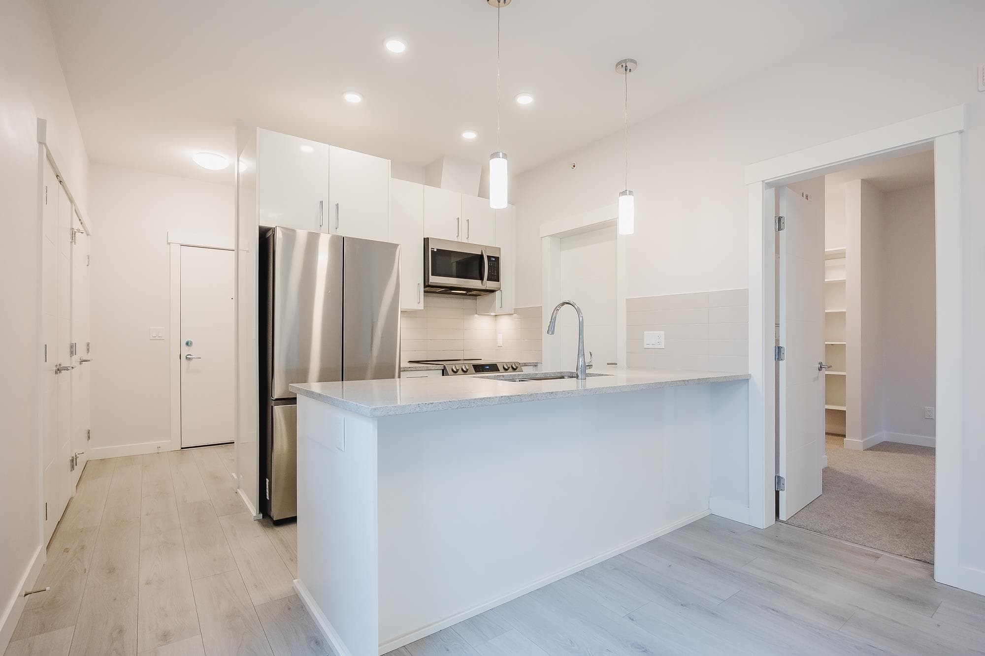 406 - 32690 14th Avenue, Mission, V2V 0K5 — photo 3
