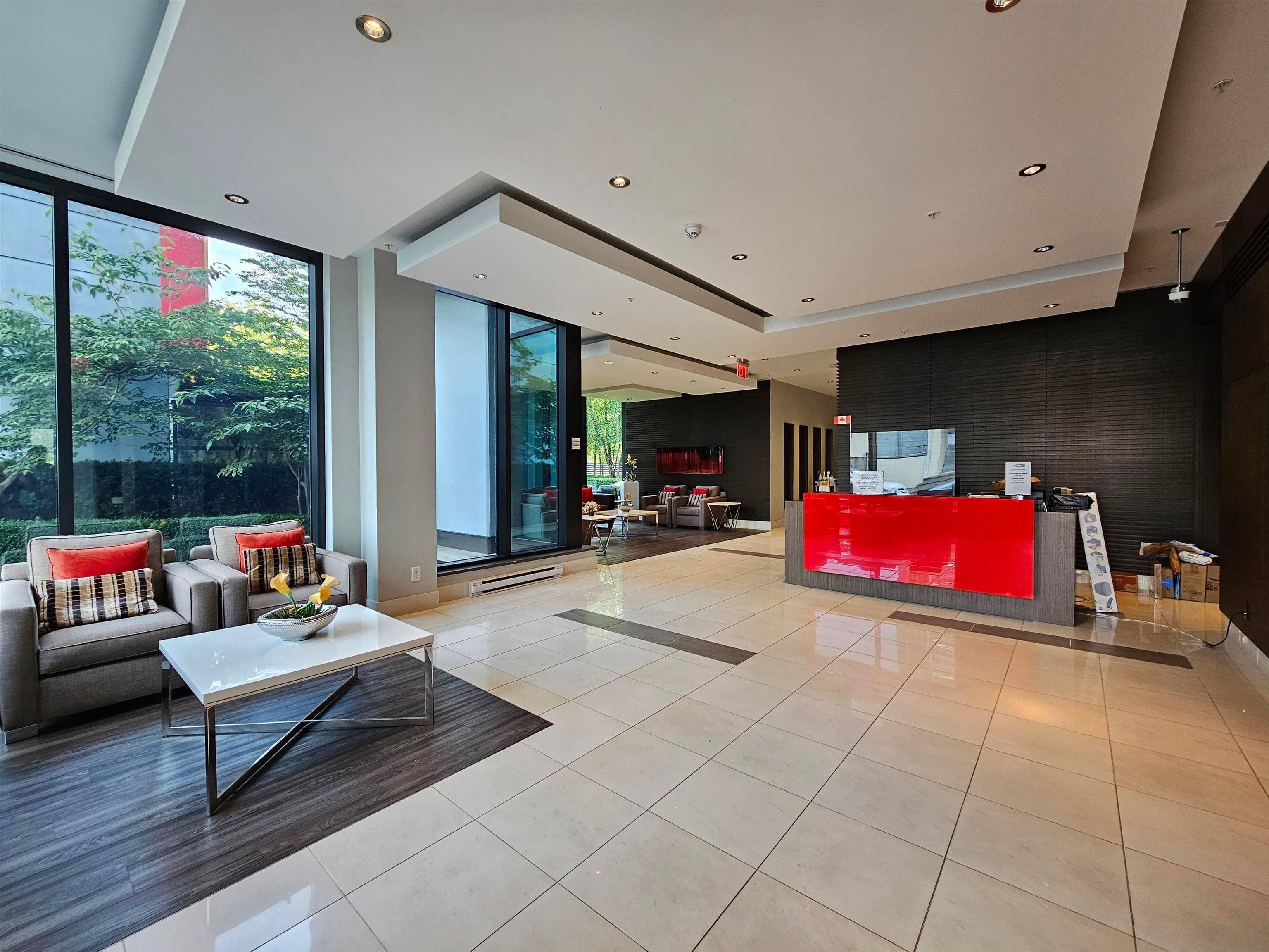 1208 - 6658 Dow Avenue, Burnaby, V5H 0C7 — photo 2