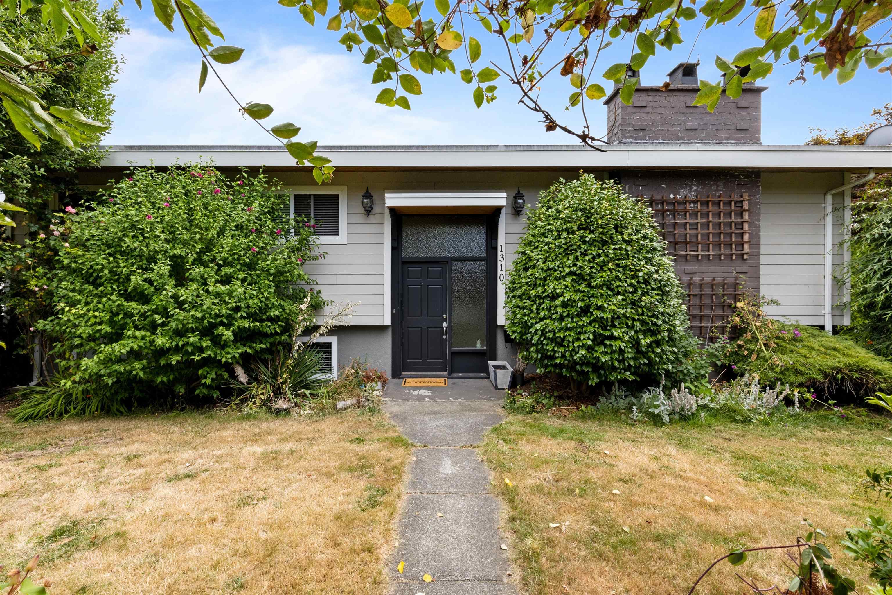 1310 Parker Street, White Rock