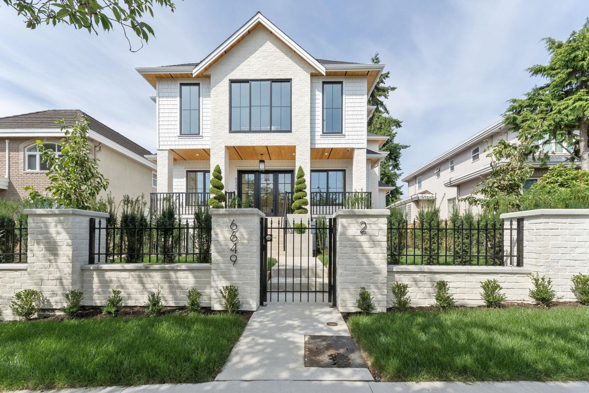 2 - 6649 Heather Street, Vancouver