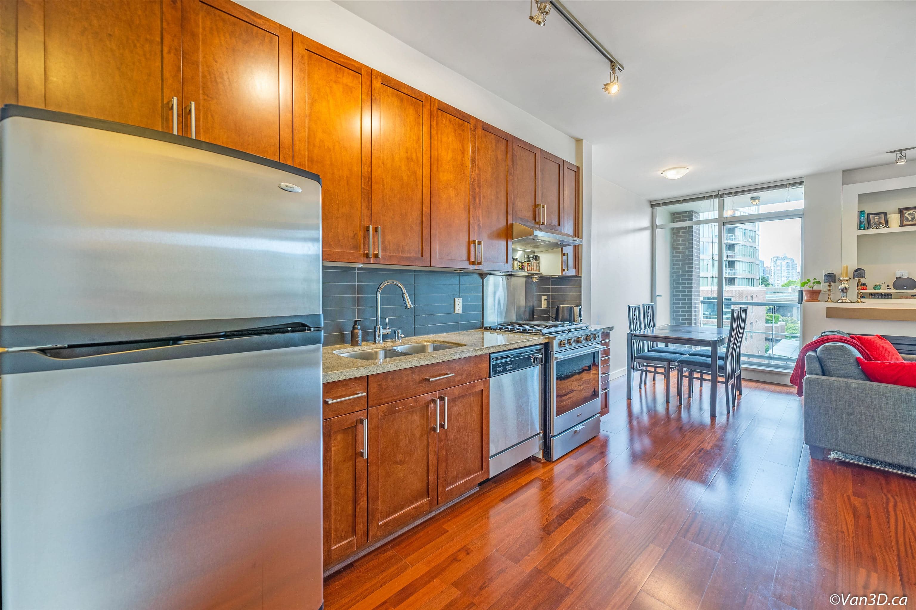 306 - 2055 Yukon Street, Vancouver, V5Y 4B7 — photo 5