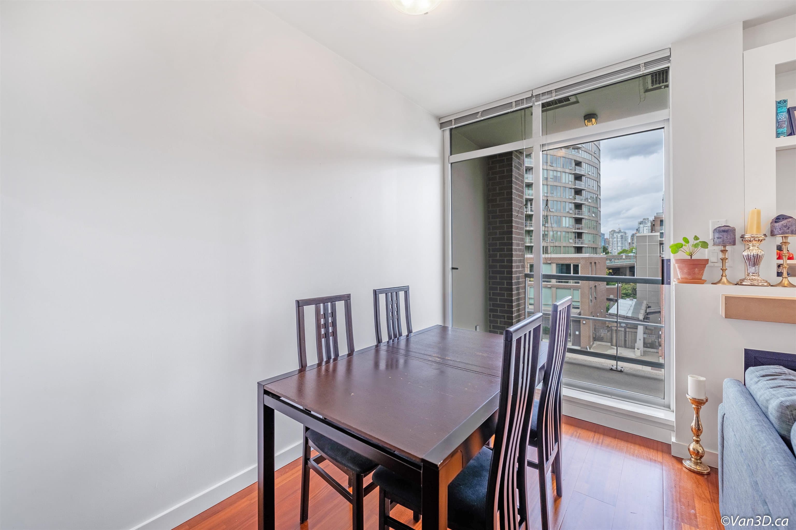 306 - 2055 Yukon Street, Vancouver, V5Y 4B7 — photo 4