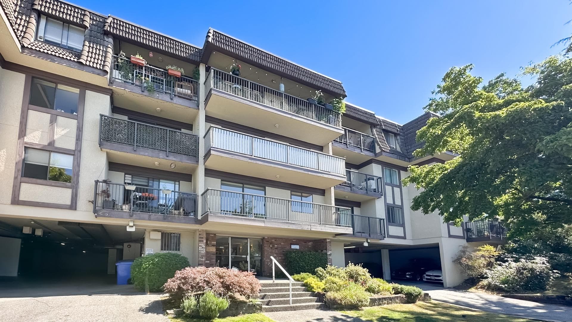 306 - 252 W 2nd Street, North Vancouver, V7M 1C8 — photo 2