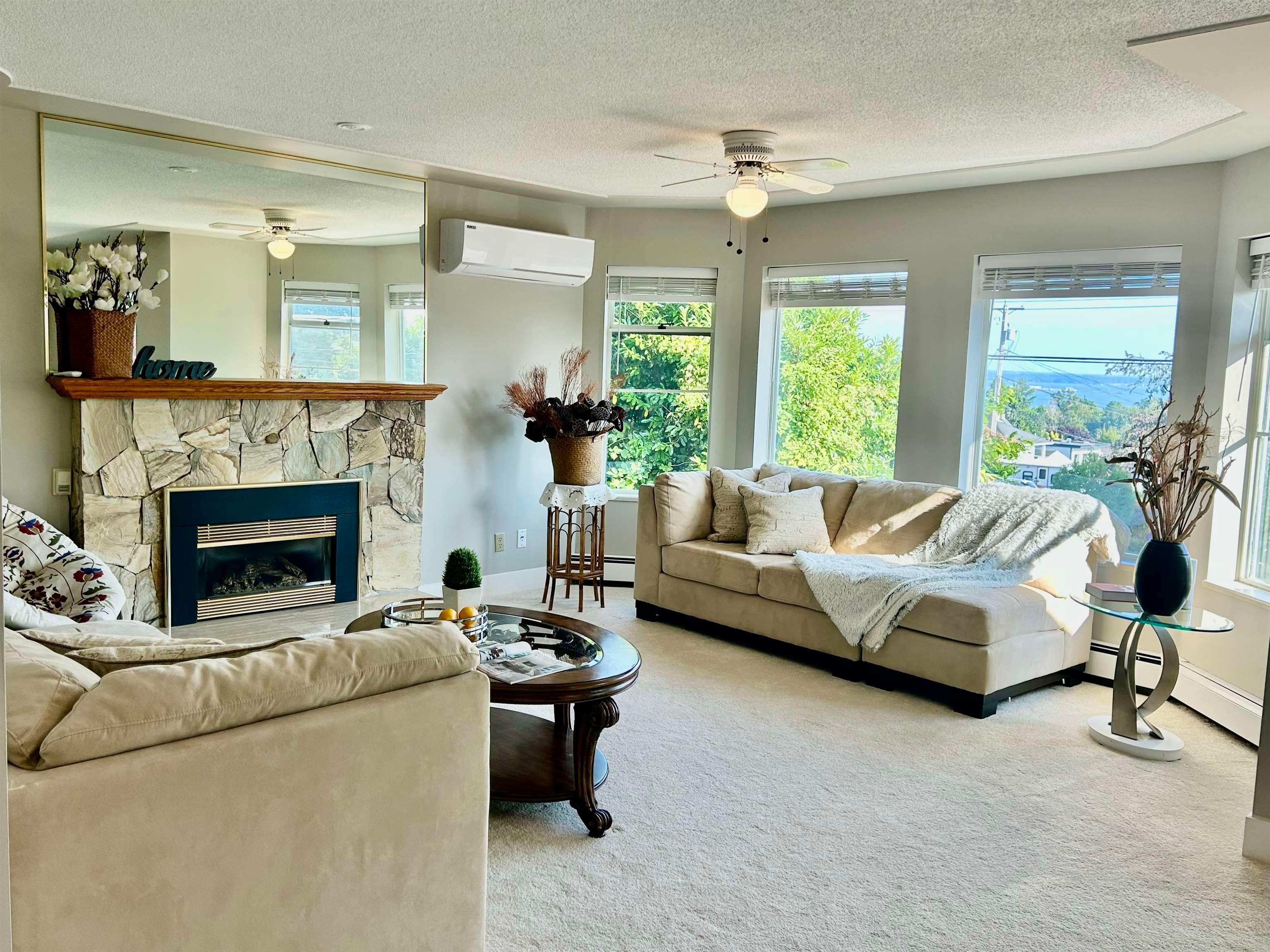 15837 Pacific Avenue, White Rock, V4B 1S8 — photo 2
