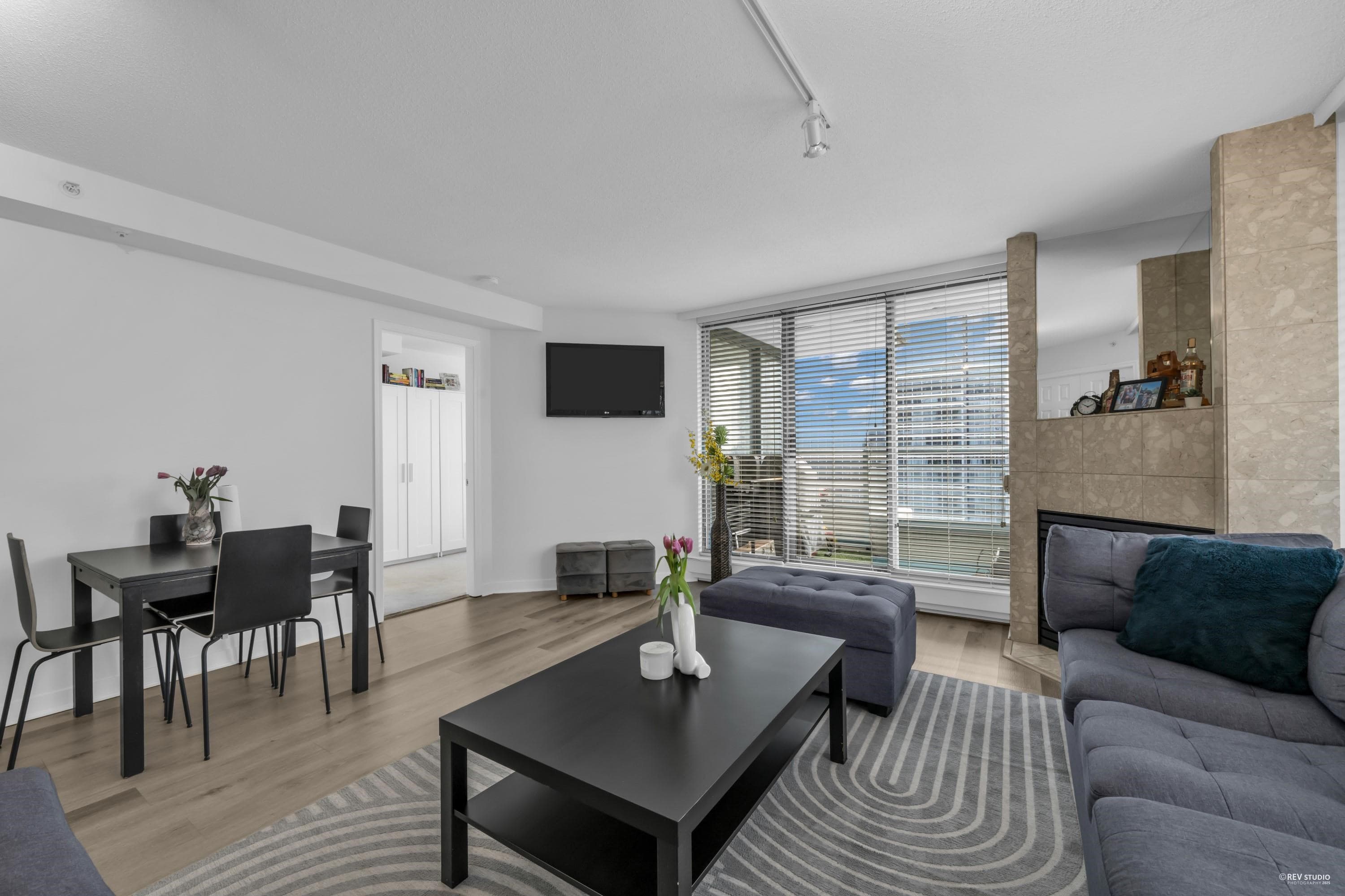 1601 - 13383 108 Avenue, Surrey, V3T 5T6 — photo 5