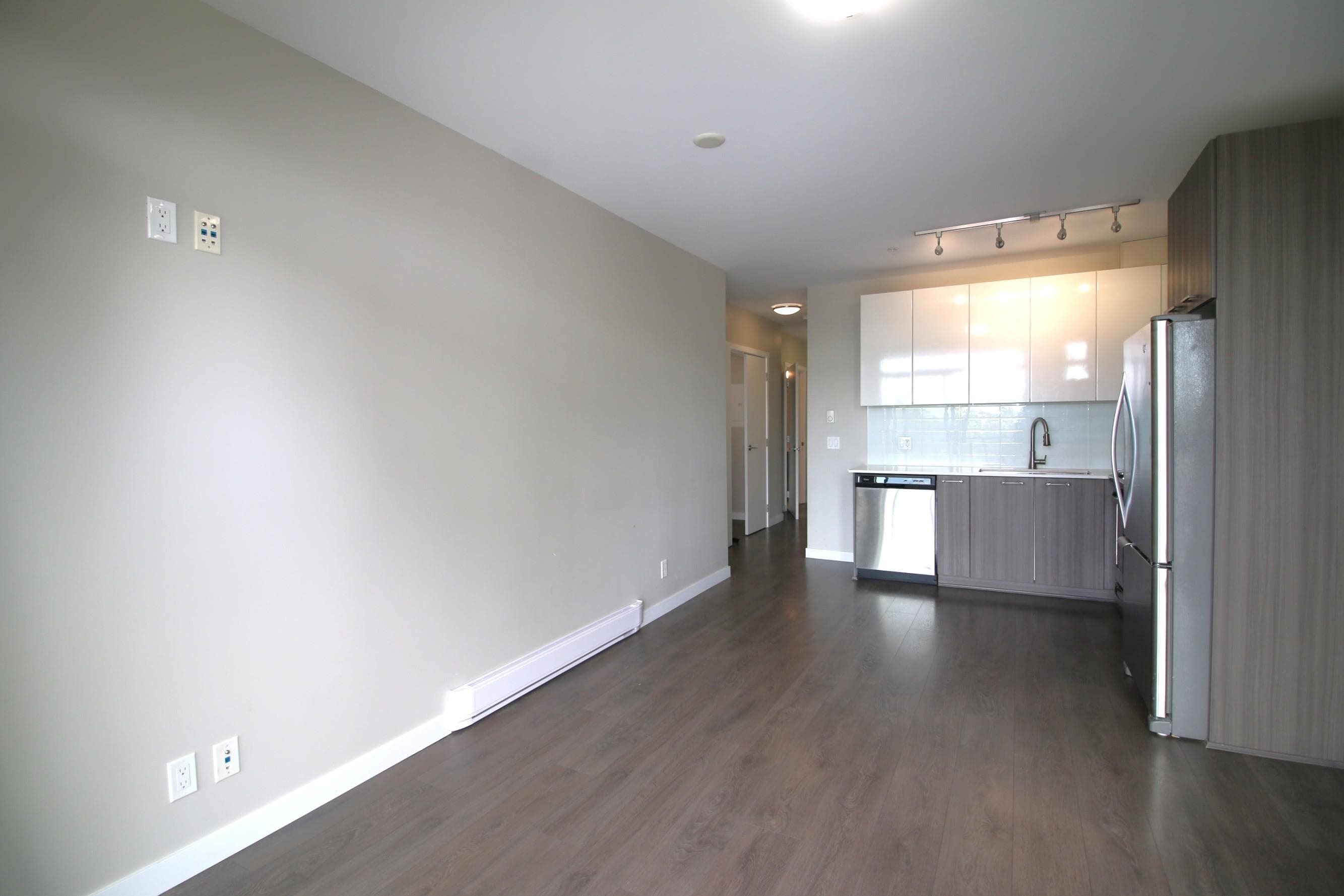 306 - 6555 Victoria Drive, Vancouver, V5P 3X8 — photo 4