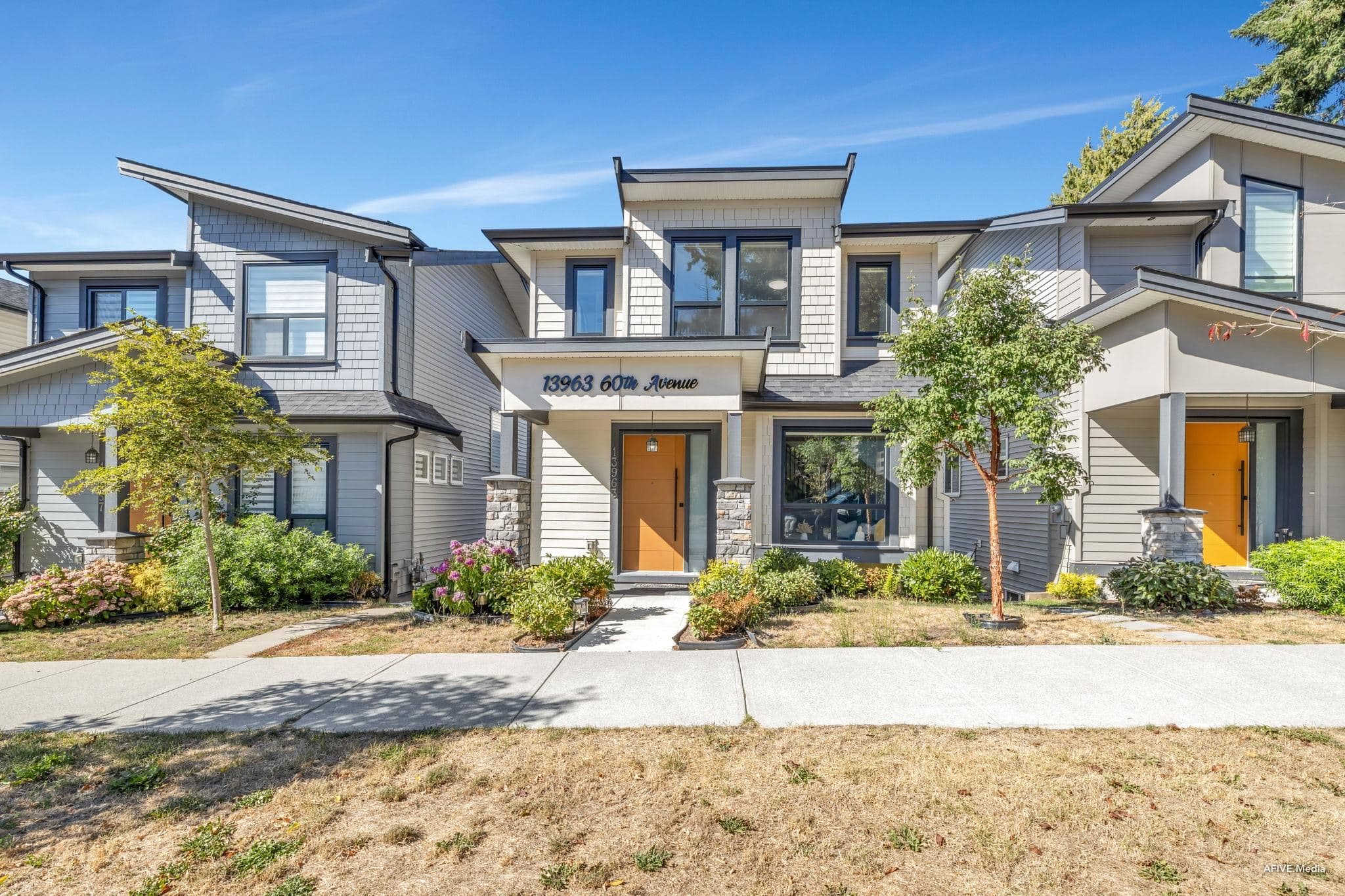 13963 60 Avenue, Surrey, V3X 2M9 — photo 2