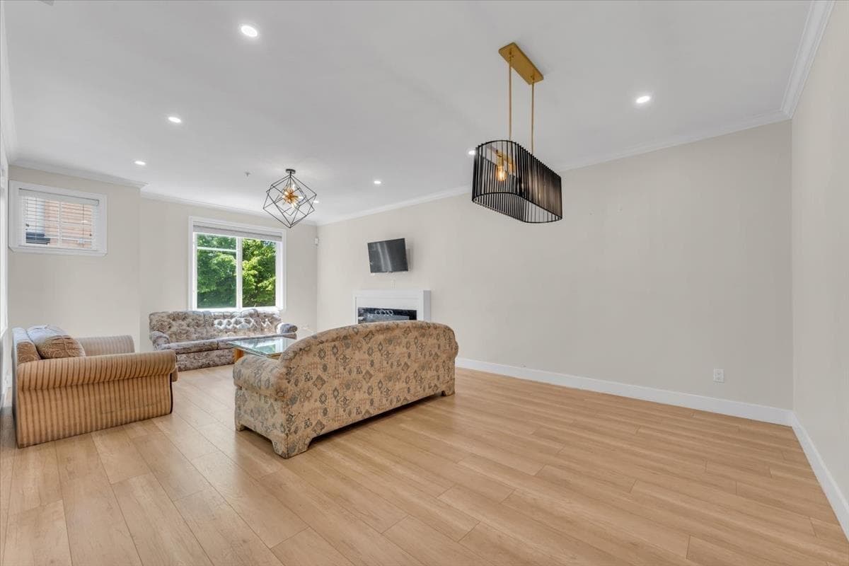 52 - 8633 159 Street, Surrey, V4N 5W1 — photo 5