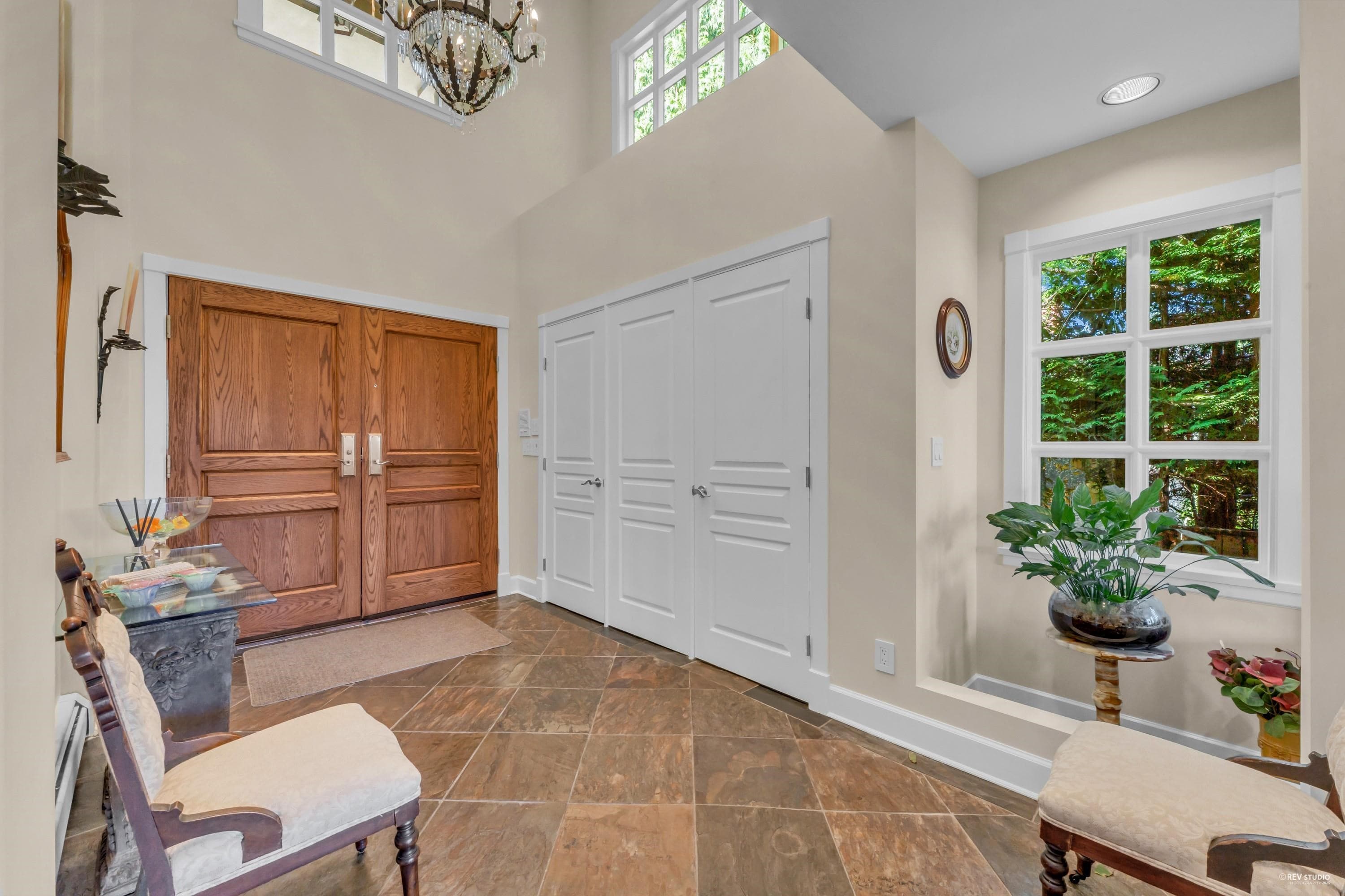 574 St. Andrews Place, West Vancouver, V7S 1V8 — photo 5