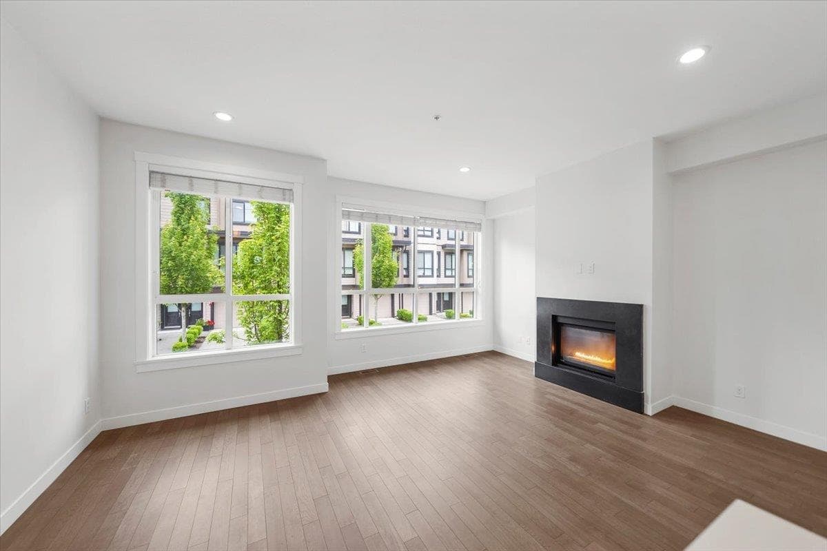9 - 100 Wood Street, New Westminster, V3M 0H6 — photo 3