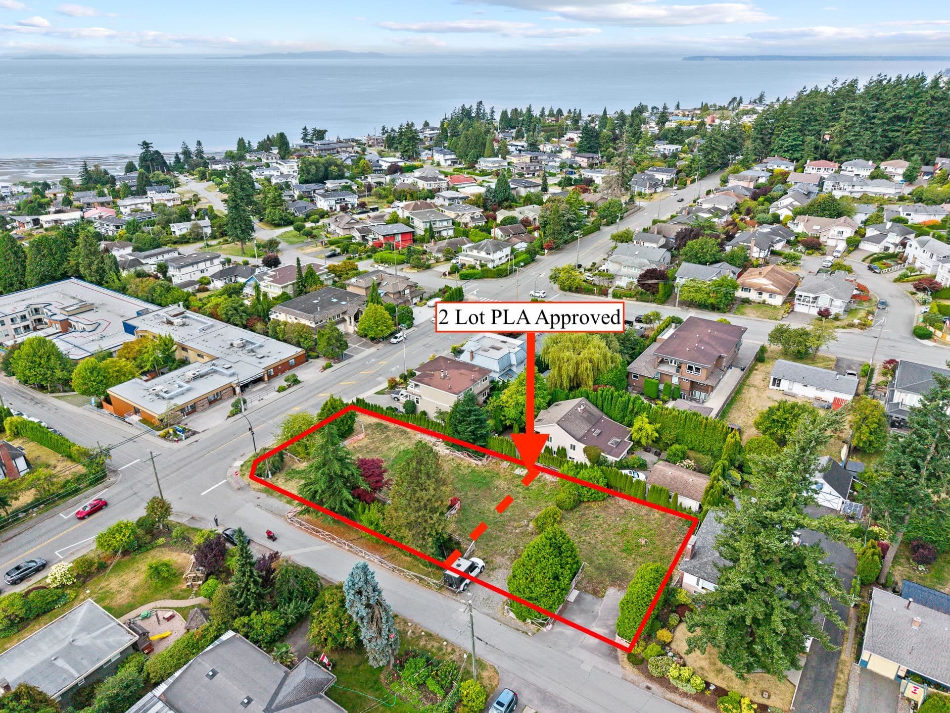 15643 Buena Vista Avenue, White Rock