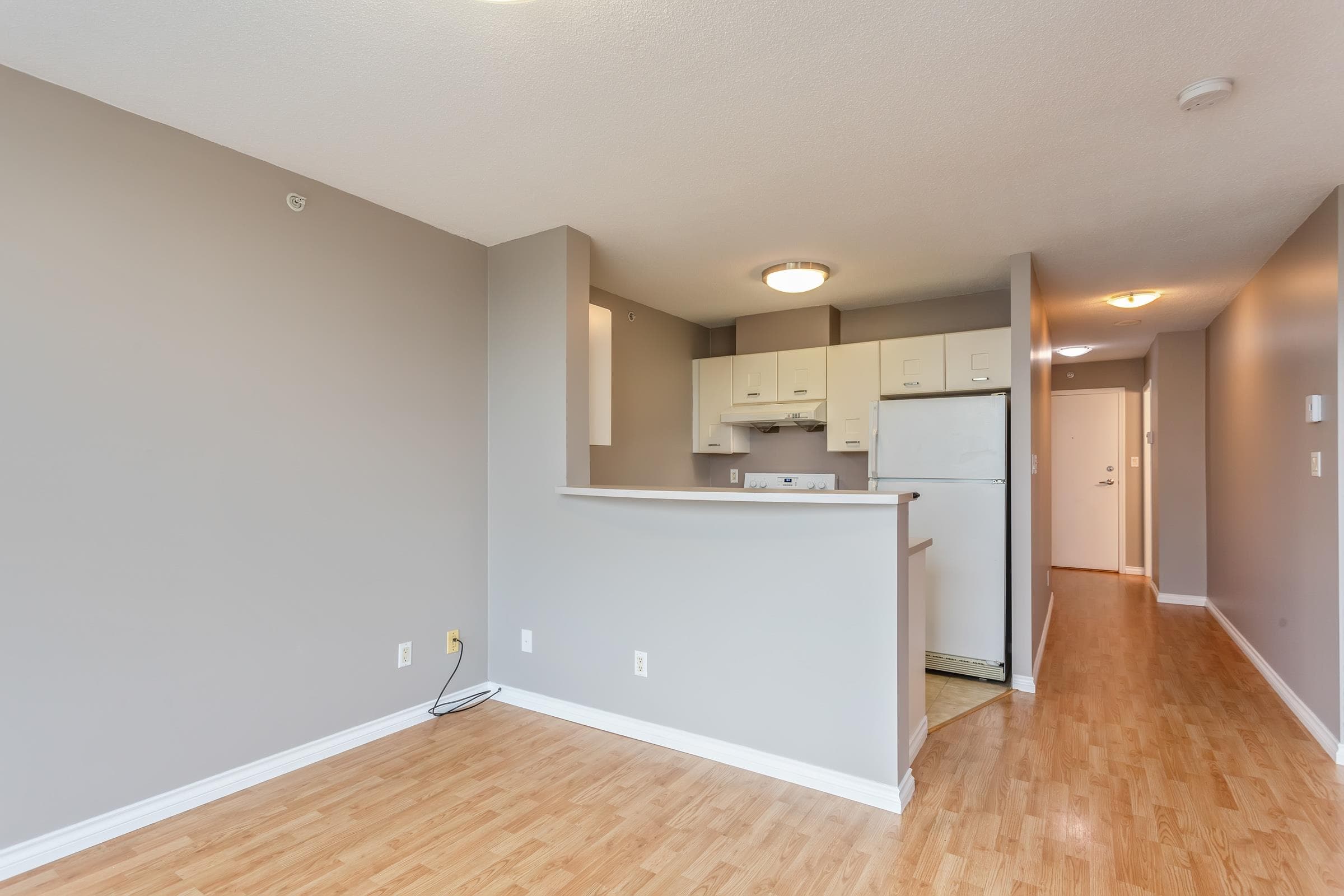 803 - 3438 Vanness Avenue, Vancouver, V5R 6E7 — photo 4