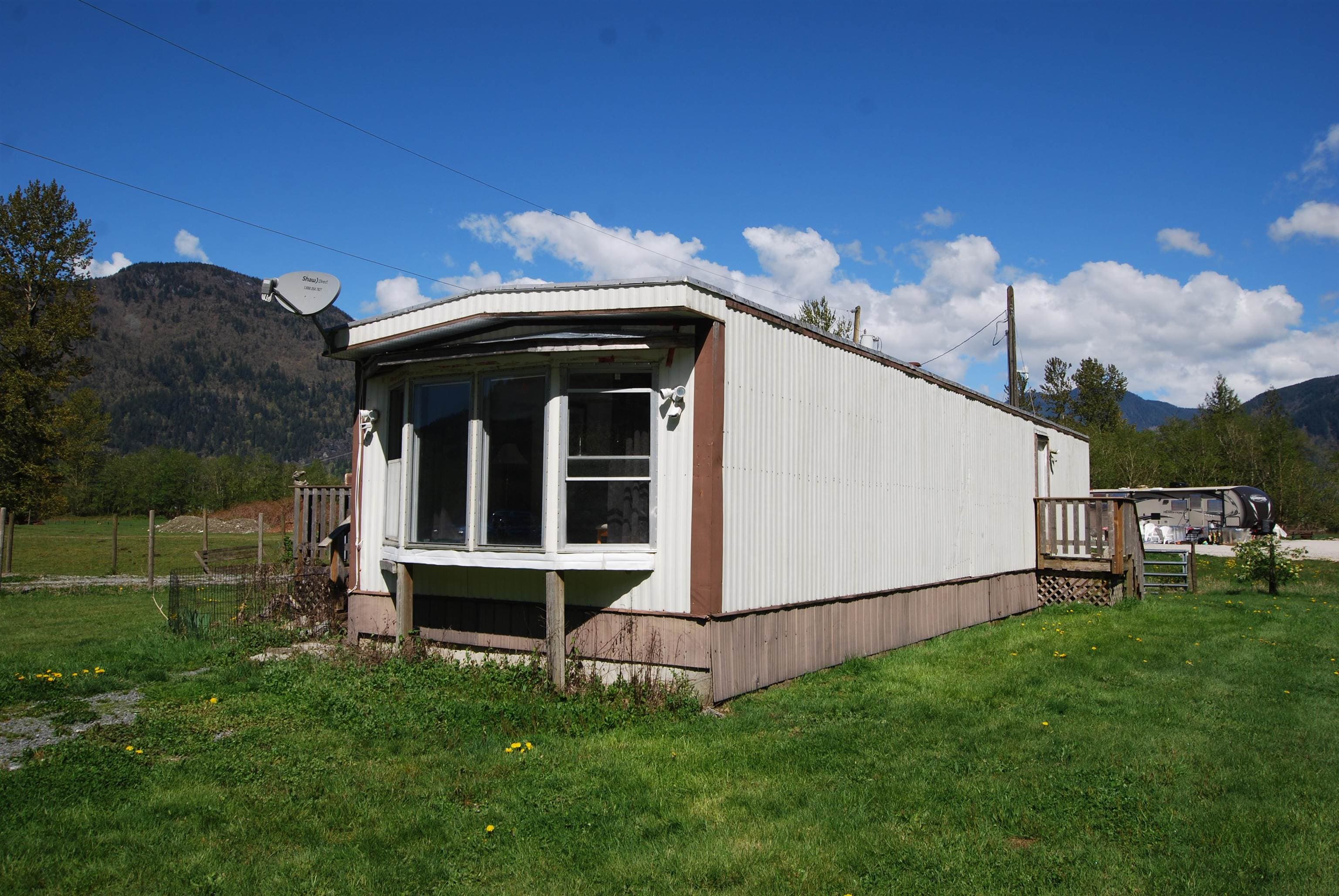 58661 Dent Road, Hope, V0X 1L2 — photo 2