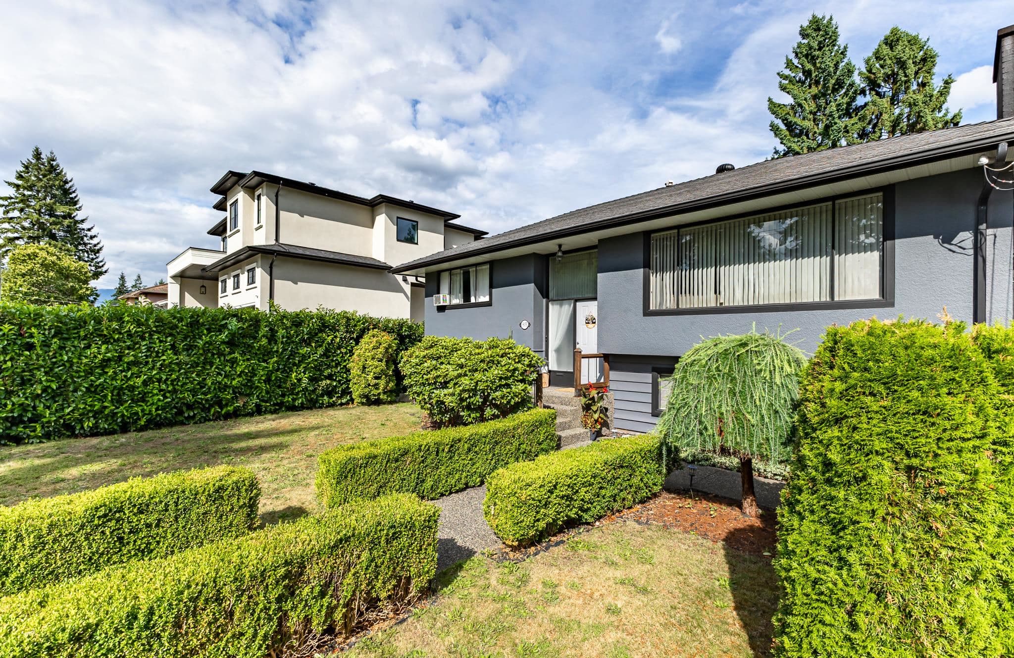 605 Laurentian Crescent, Coquitlam, V3J 6H3 — photo 3
