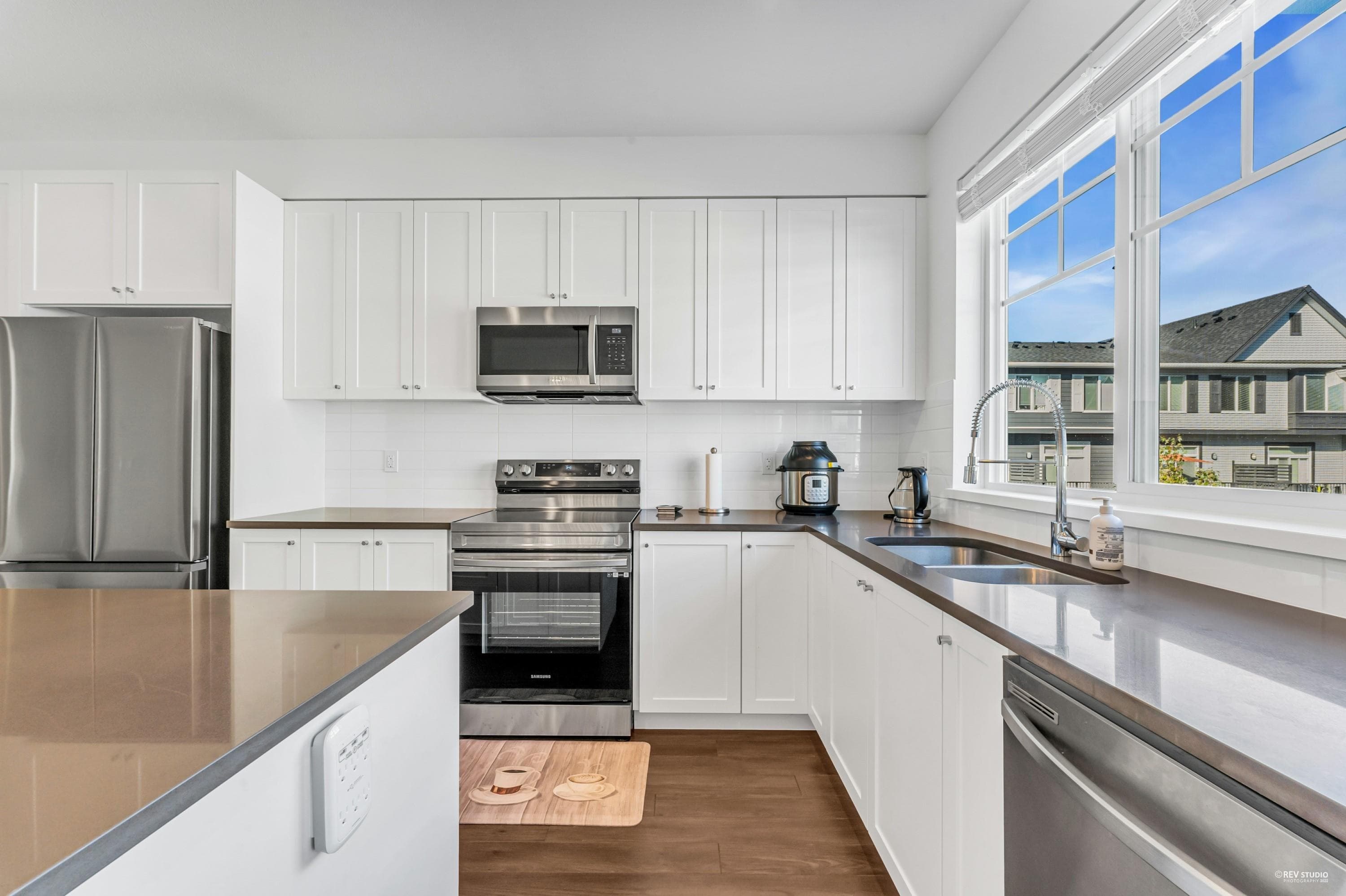 14 - 15487 99a Avenue, Surrey, V3R 0G9 — photo 3
