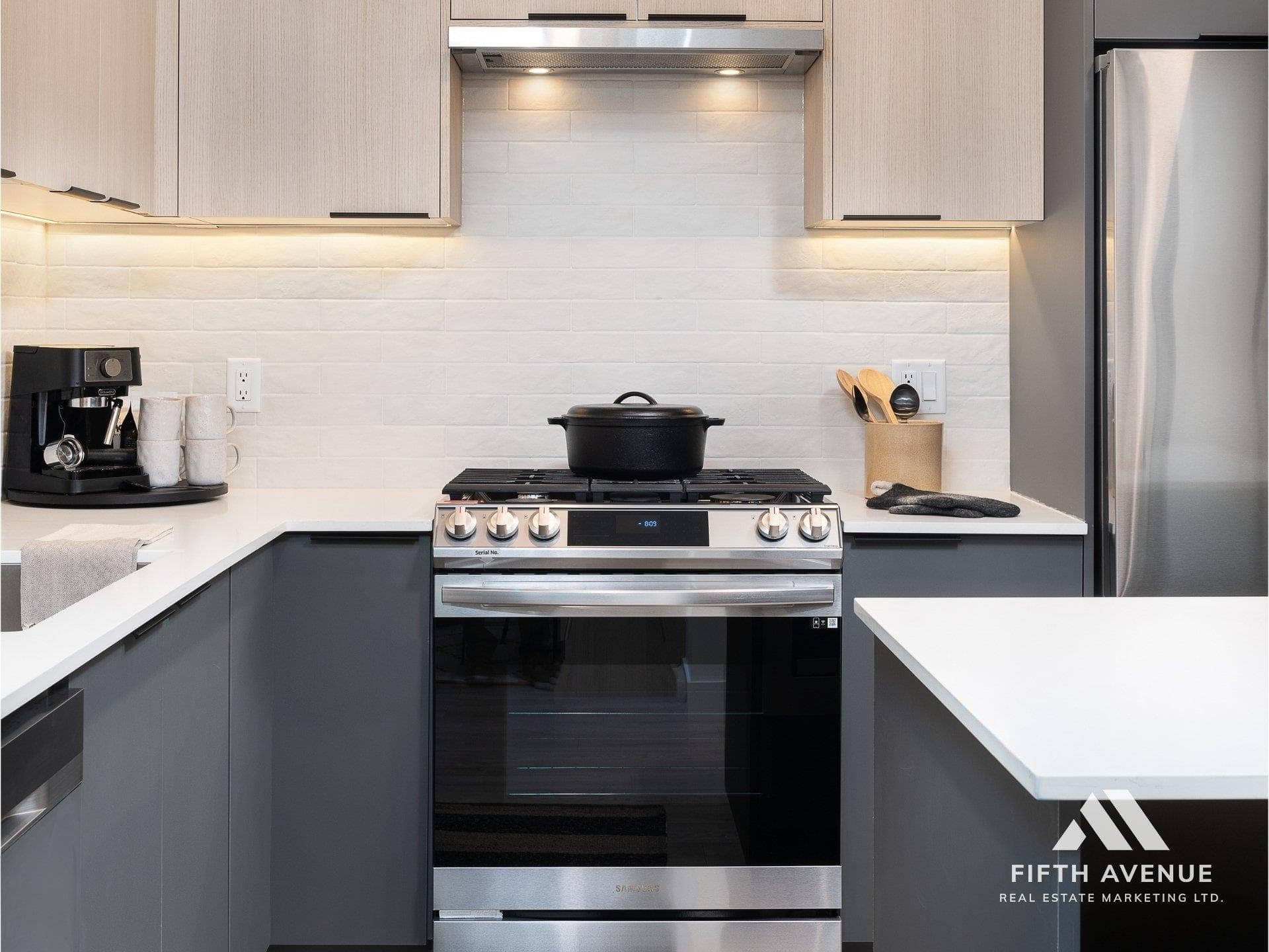 402 - 111 Buller Street, Port Moody, N0N 0N0 — photo 5