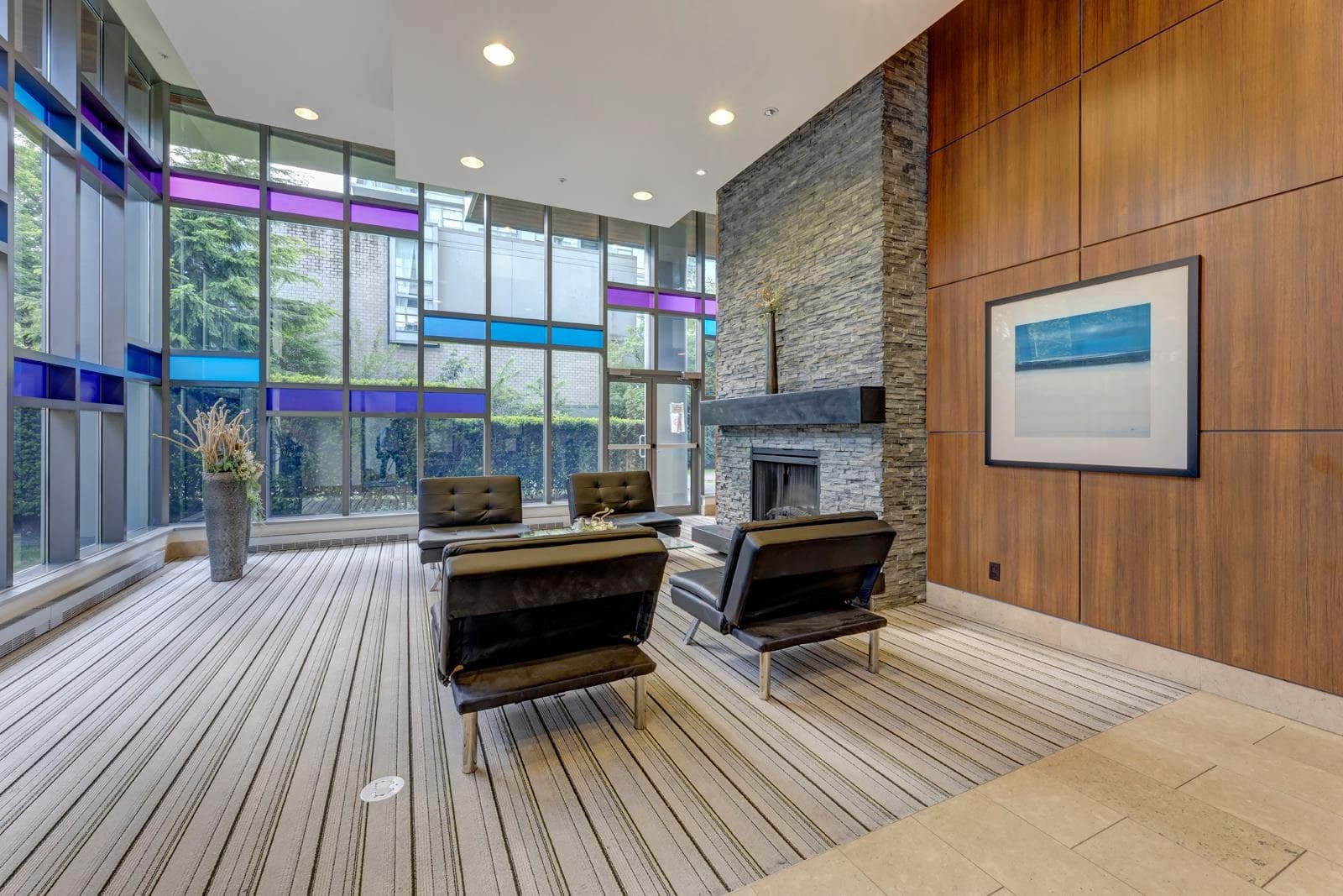 307 - 9222 University Crescent, Burnaby, V5A 0A6 — photo 2