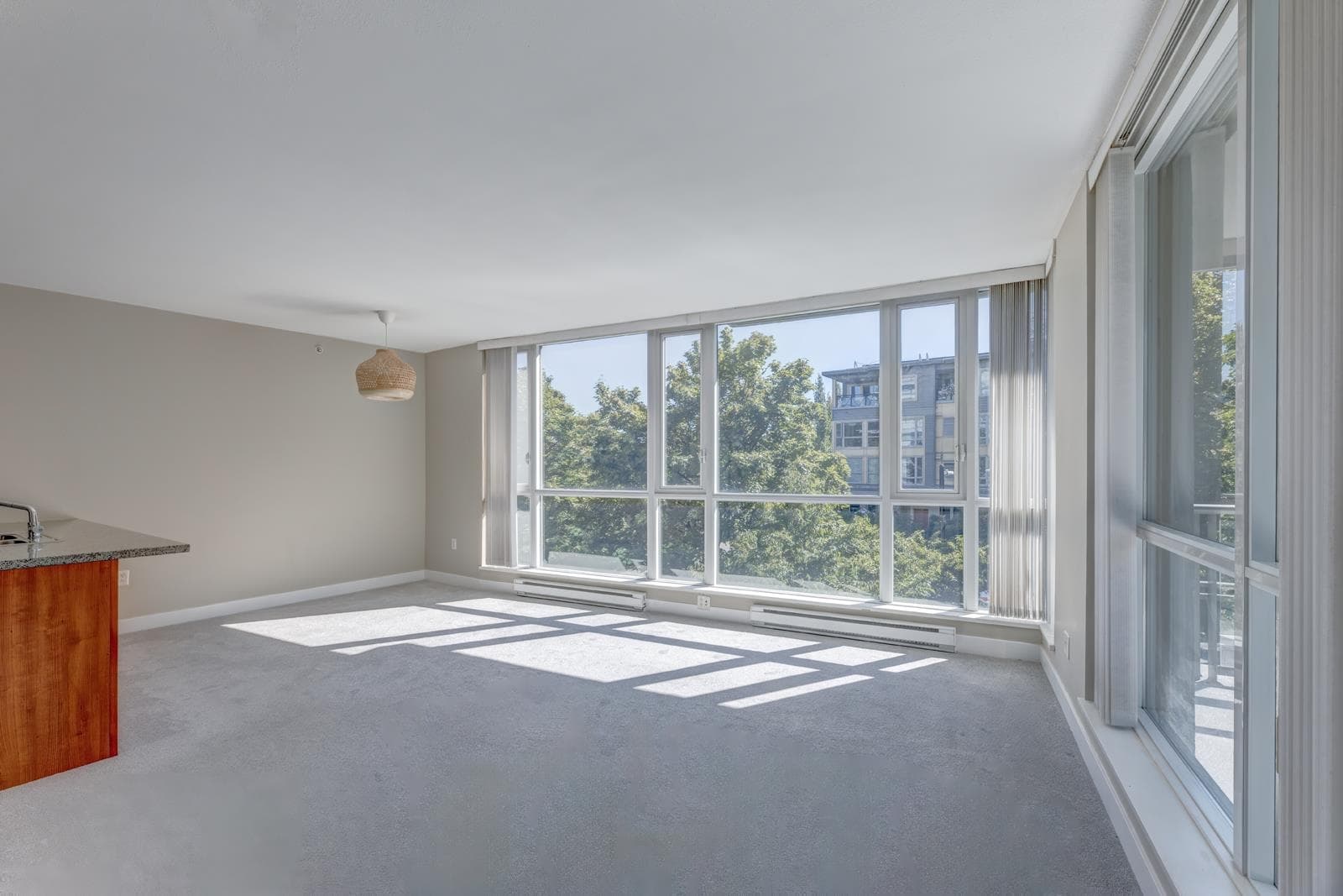 307 - 9222 University Crescent, Burnaby, V5A 0A6 — photo 5