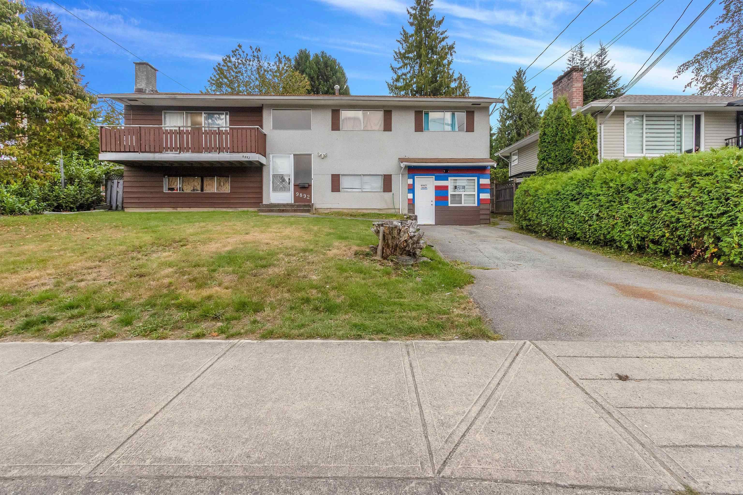 9892 130 Street, Surrey